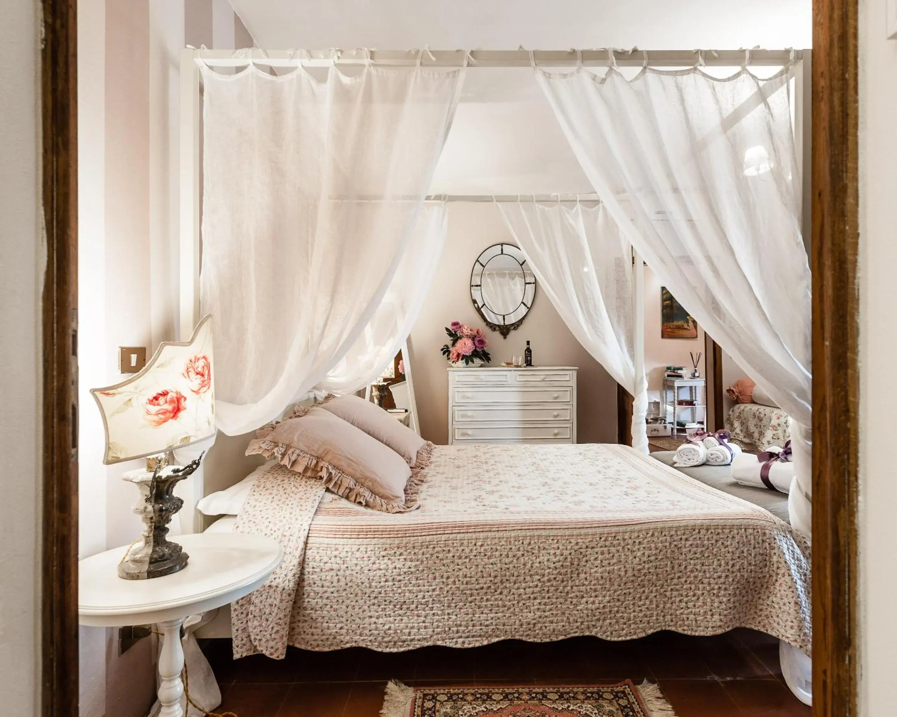 Bedroom, Bed in Giardino della Pieve Relais