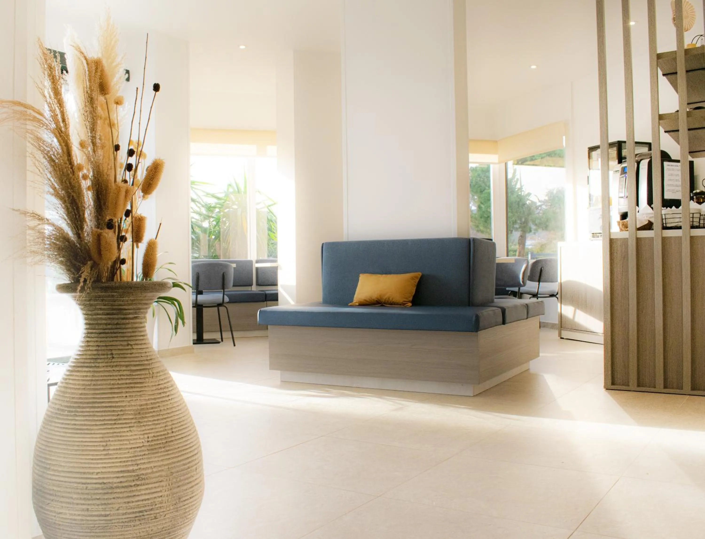 Living room in Tiercé Hotel