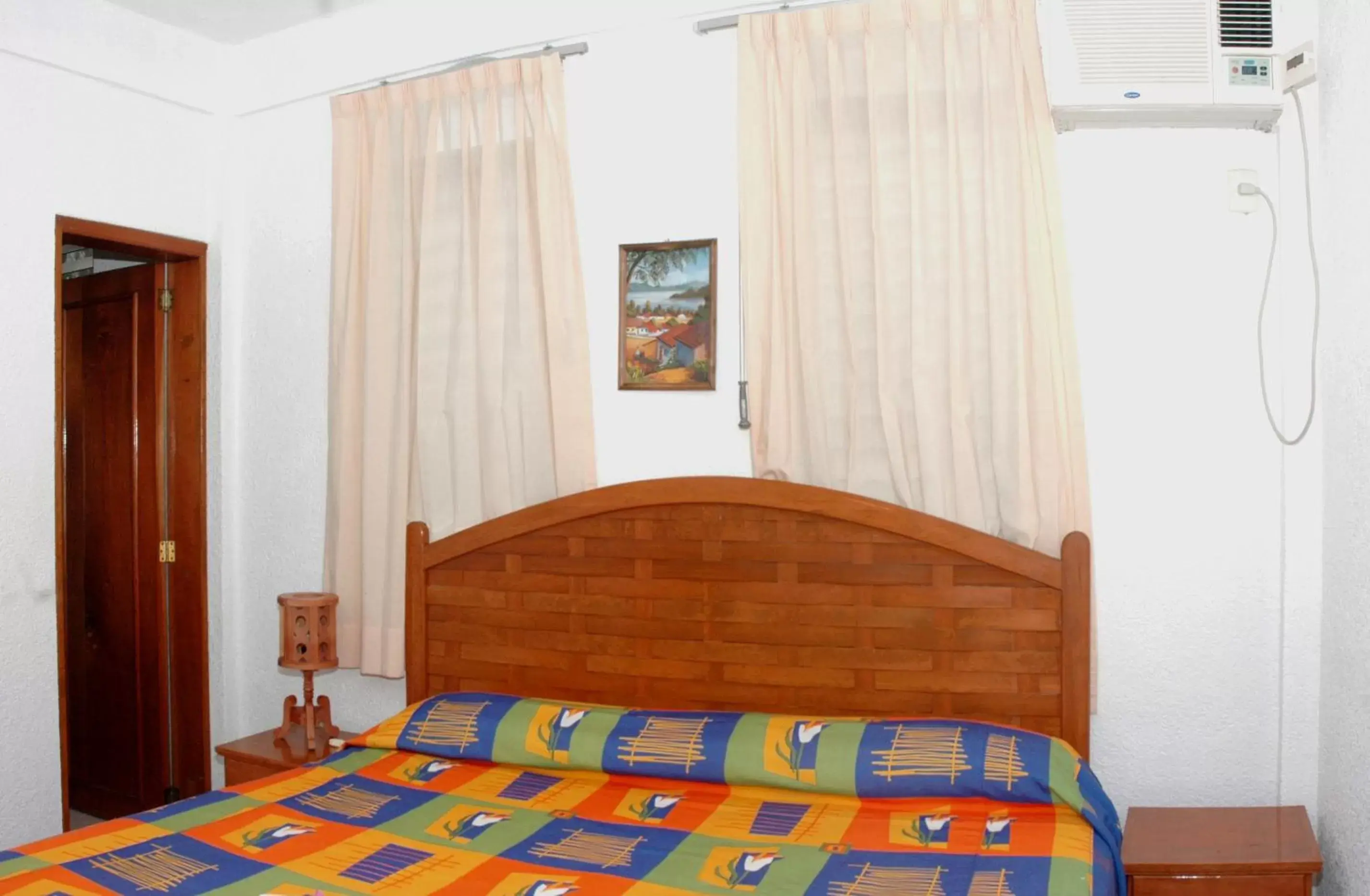 Budget Double Room in Villas Mercedes