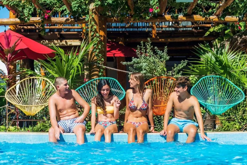 Swimming pool in Hotel Villas Colibrí Suites & Bungalows