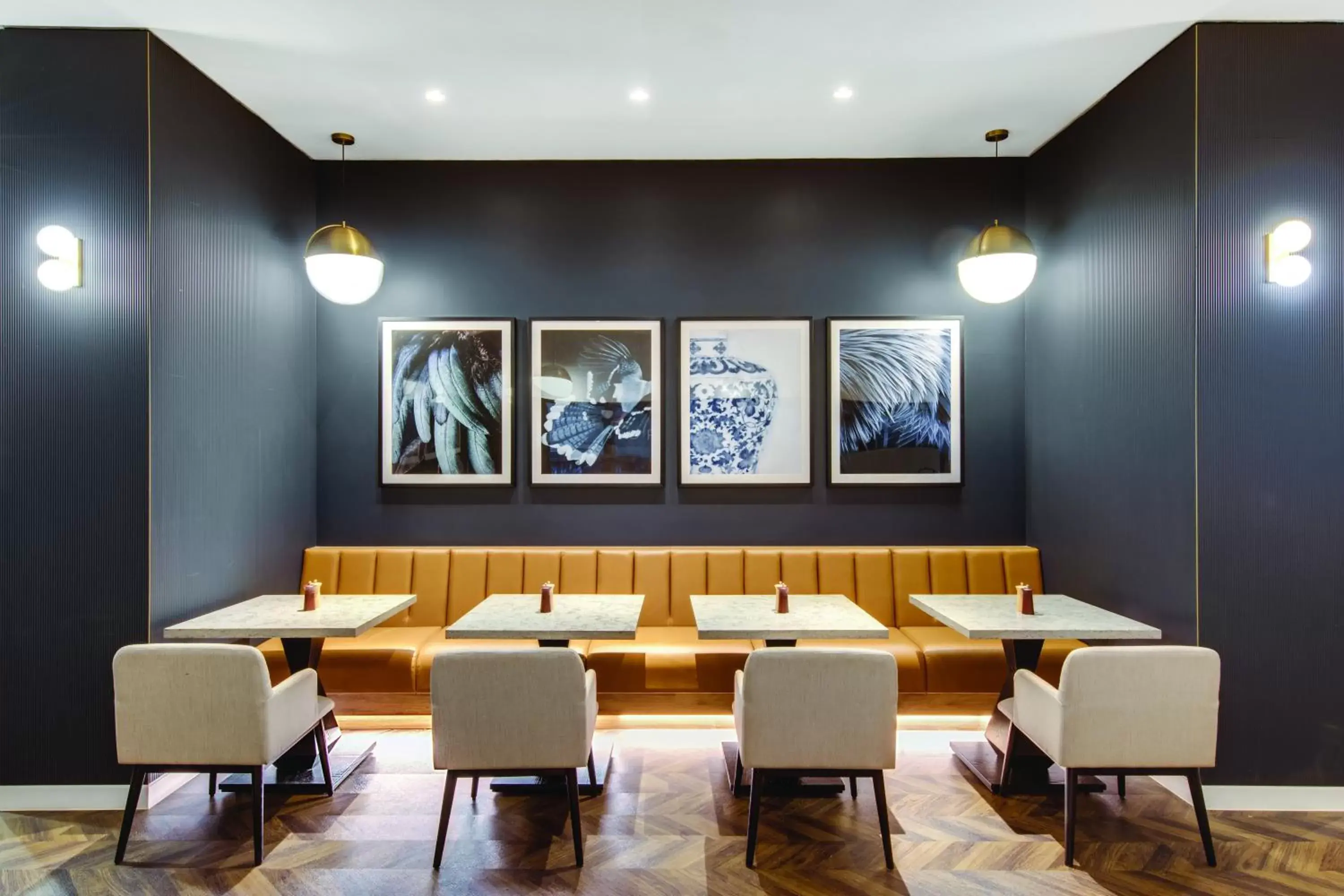 Restaurant/places to eat in Vibe Hotel Sydney