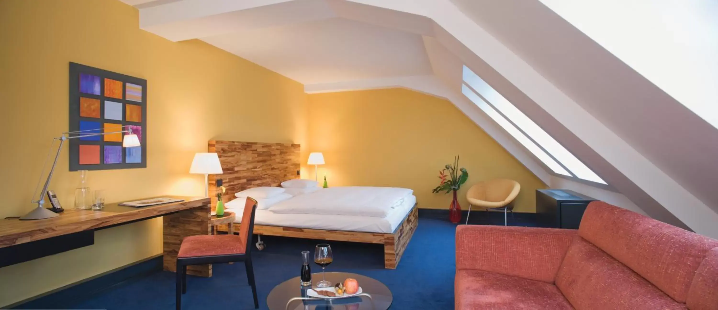 City view, Bed in Mövenpick Hotel Berlin Am Potsdamer Platz City view, Bed in Mövenpick Hotel Berlin Am Potsdamer Platz