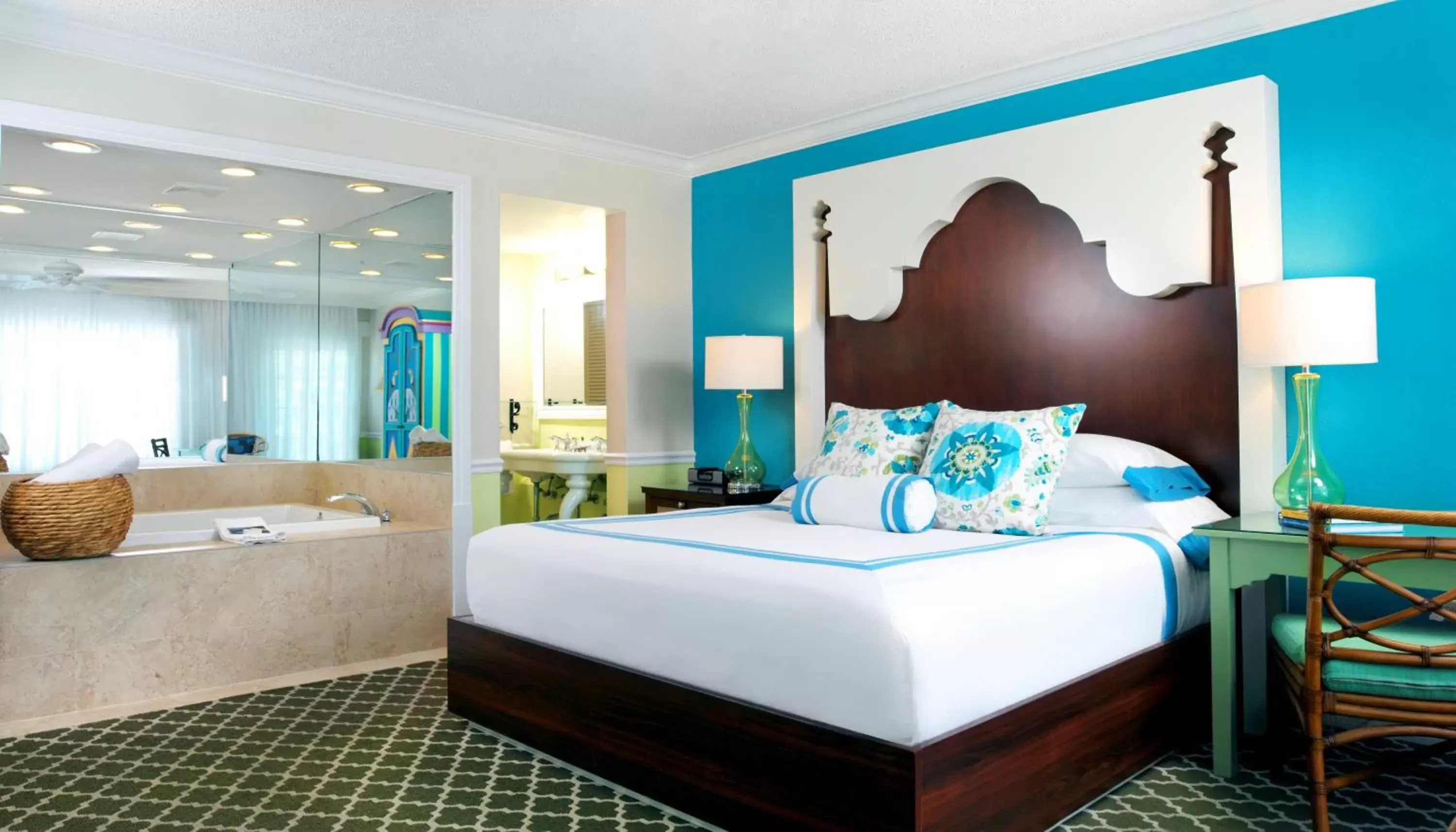 Bed in Ocean Key Resort & Spa, a Noble House Resort