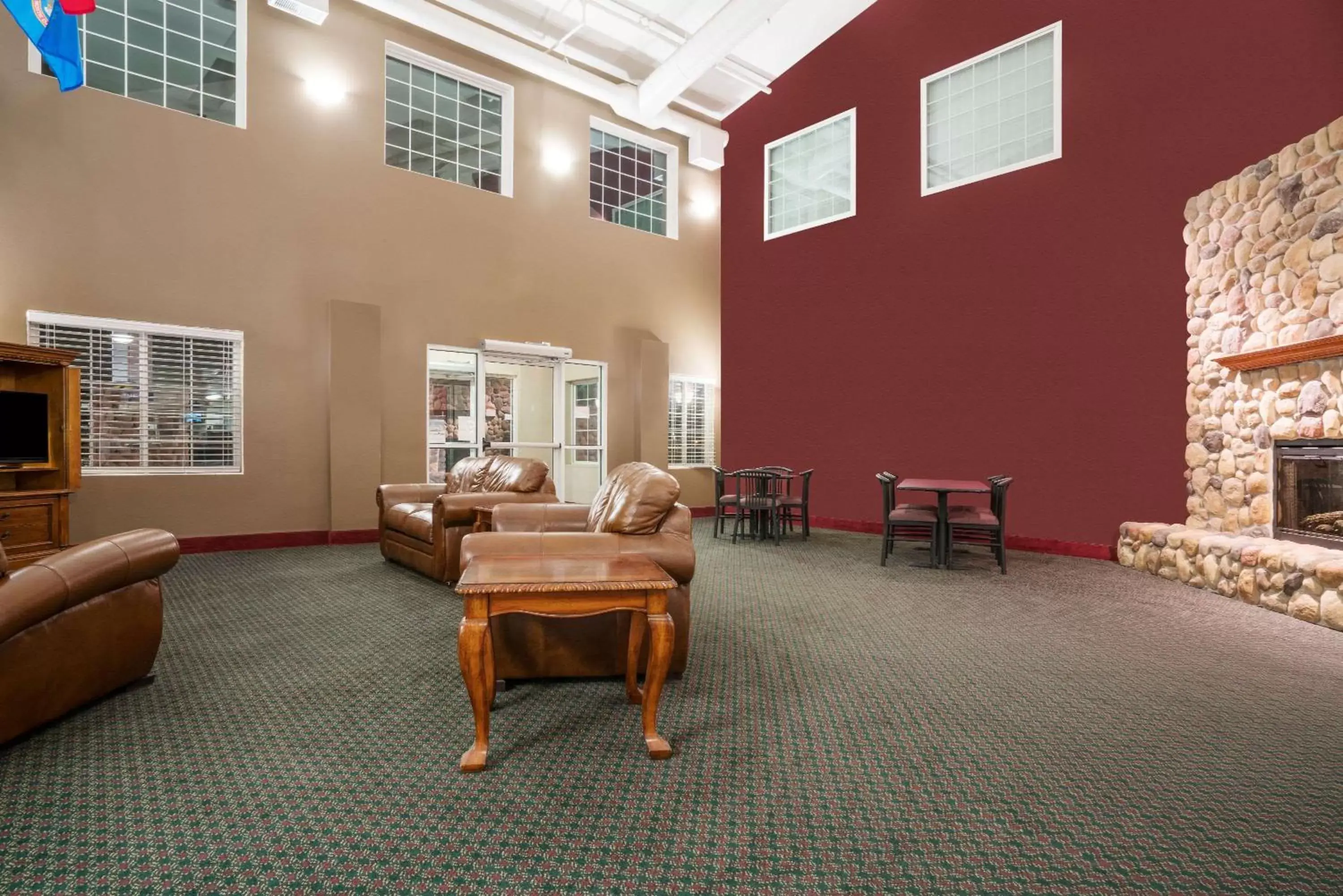 Lobby or reception in Days Inn by Wyndham Fargo/Casselton