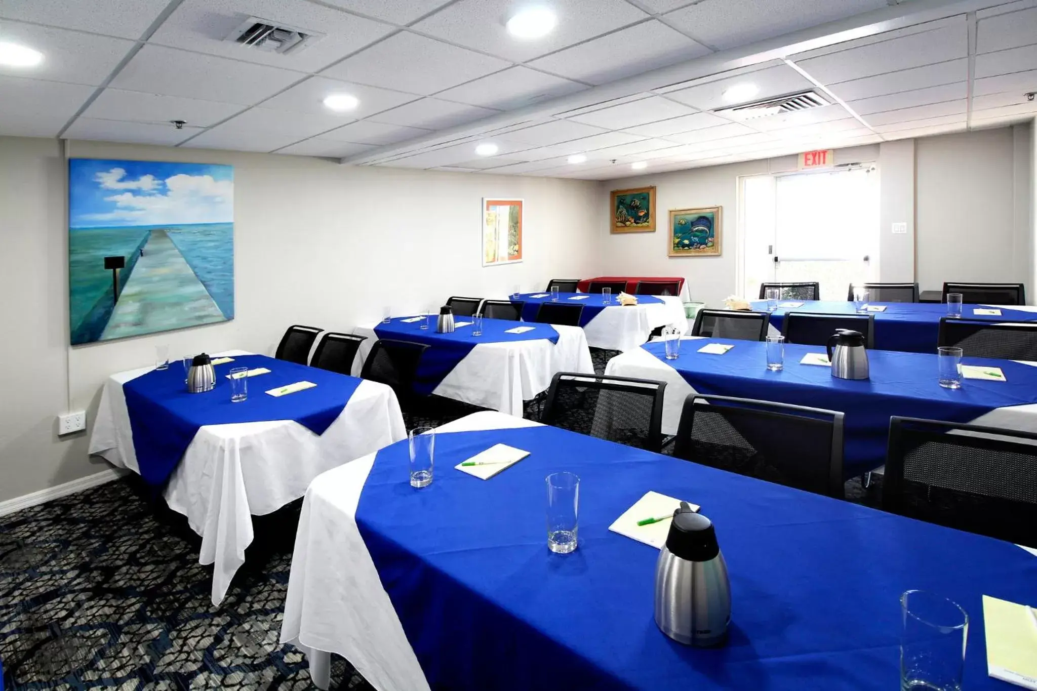 Meeting/conference room in Holiday Inn Resort Grand Cayman, an IHG Hotel