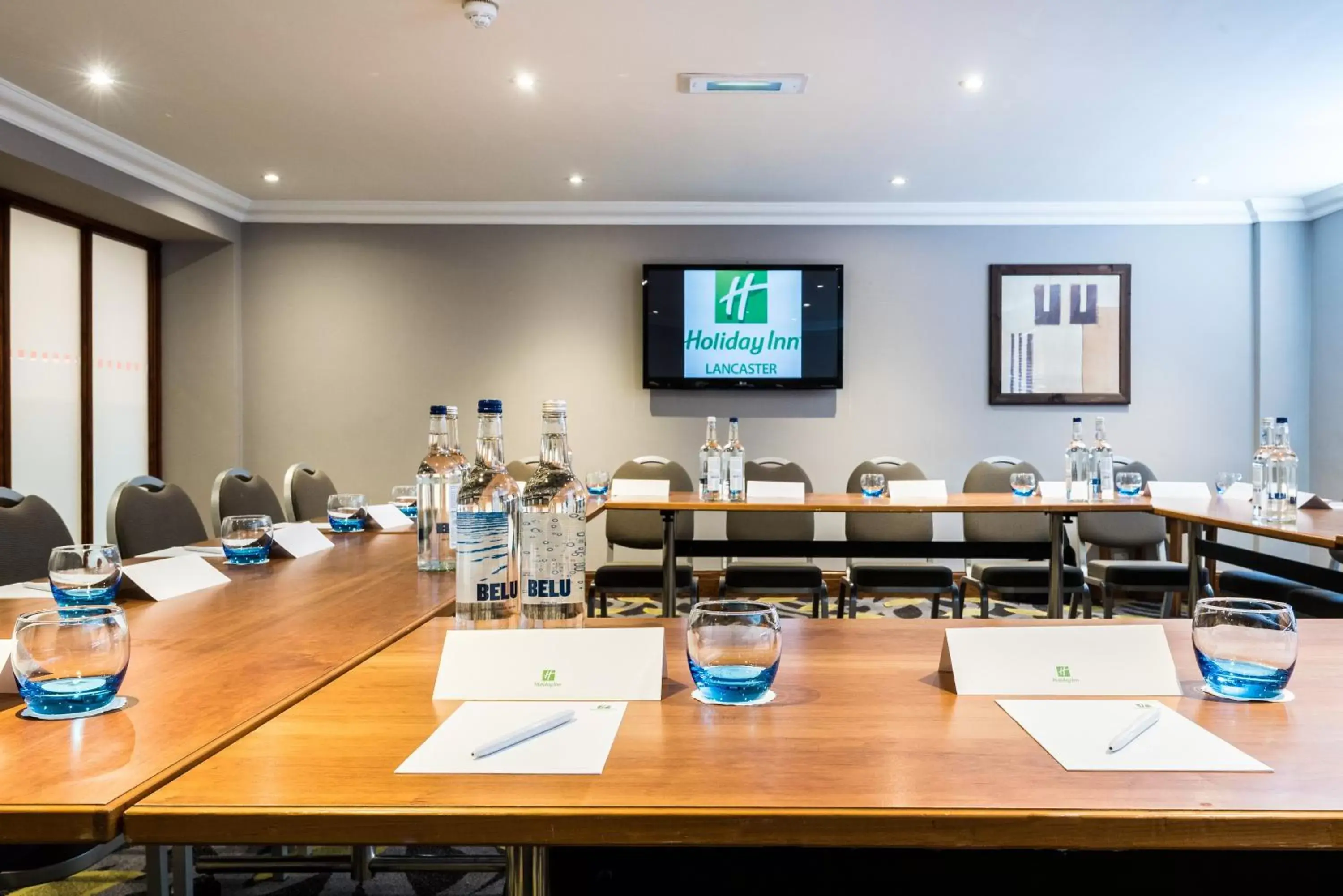 Meeting/conference room in Holiday Inn Lancaster, an IHG Hotel
