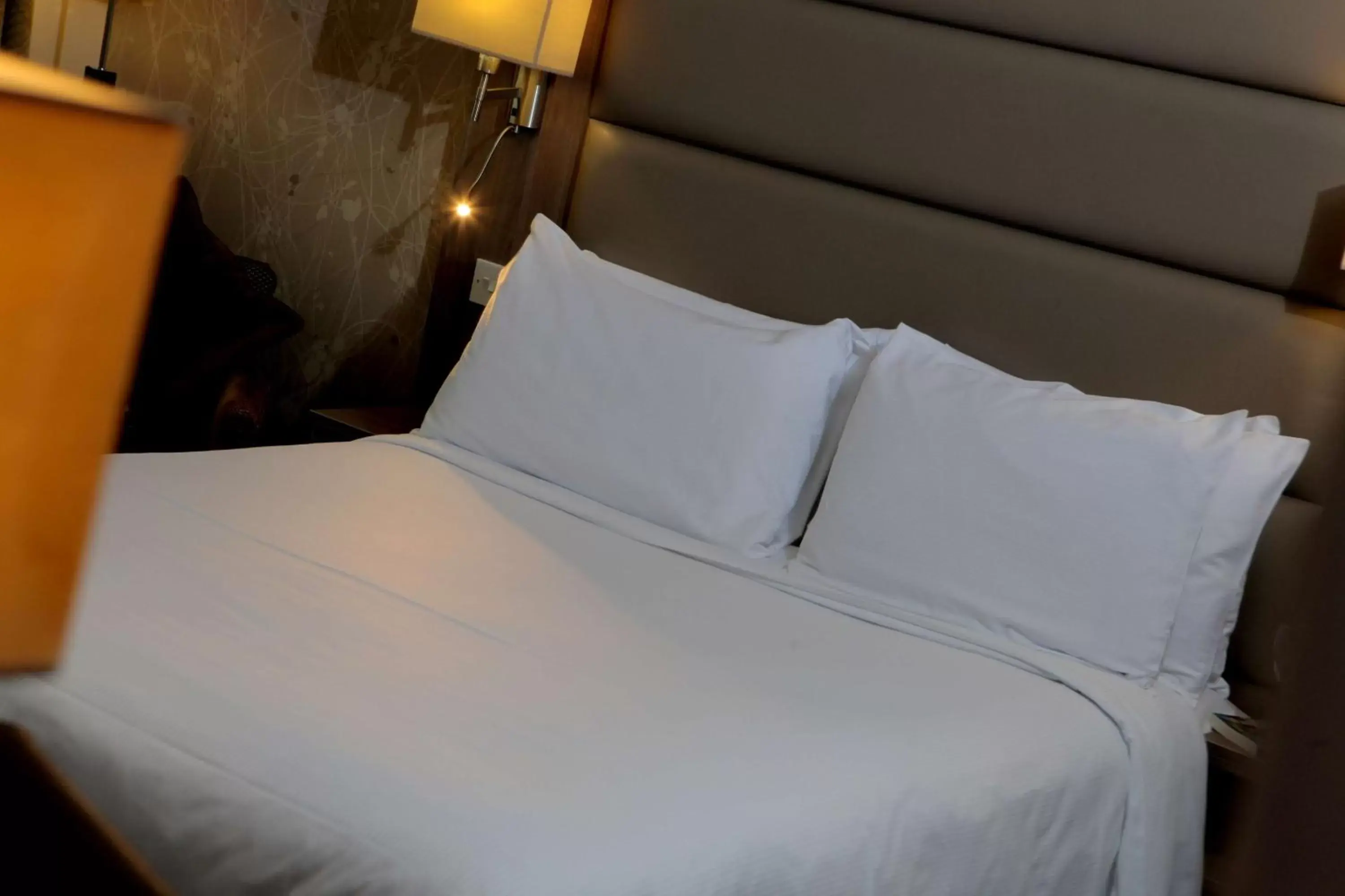 Photo of the whole room, Bed in Best Western Pontypool Metro Hotel