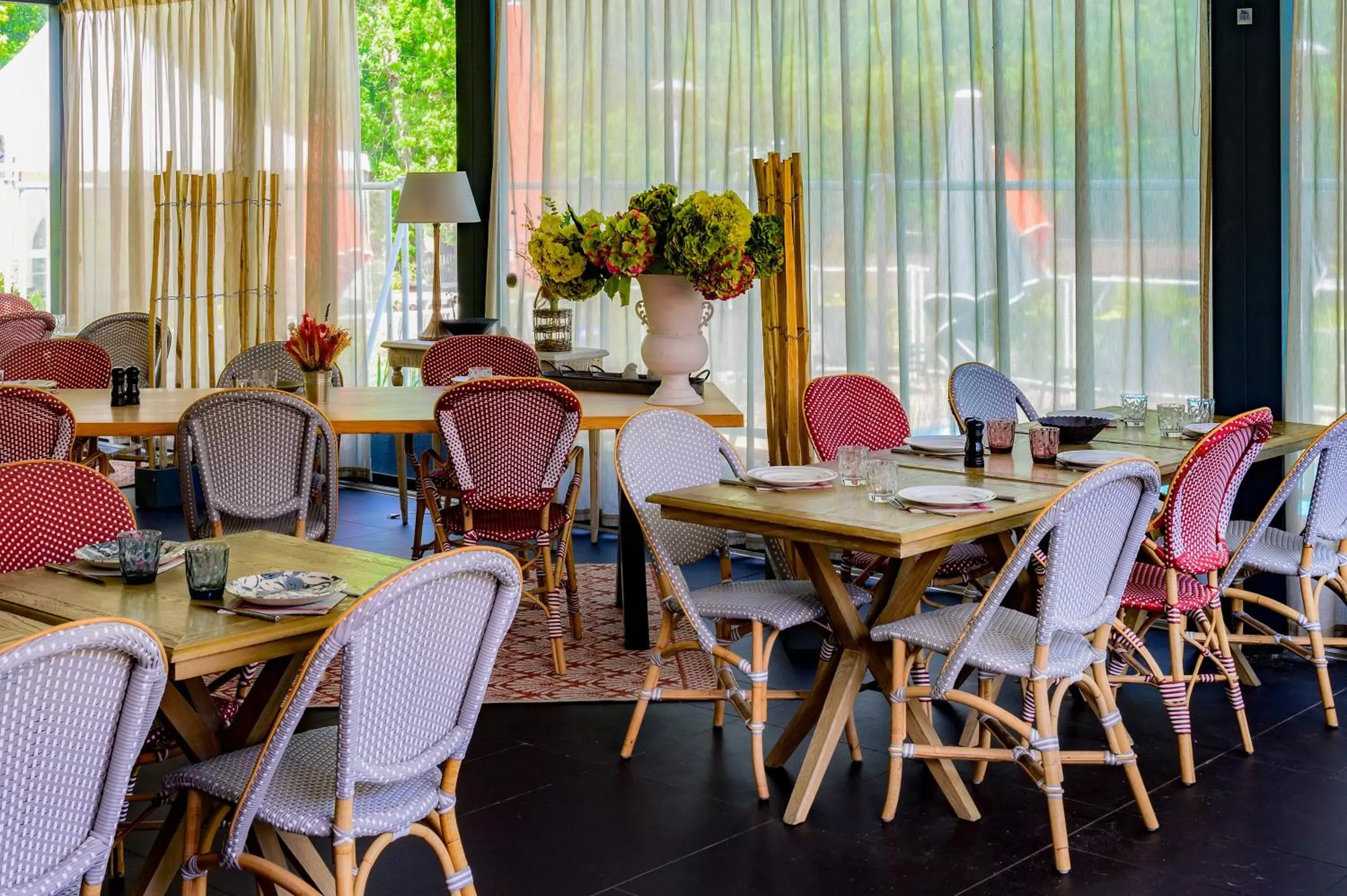 Restaurant/places to eat in Novotel Orléans Sud La Source Restaurant/places to eat in Novotel Orléans Sud La Source