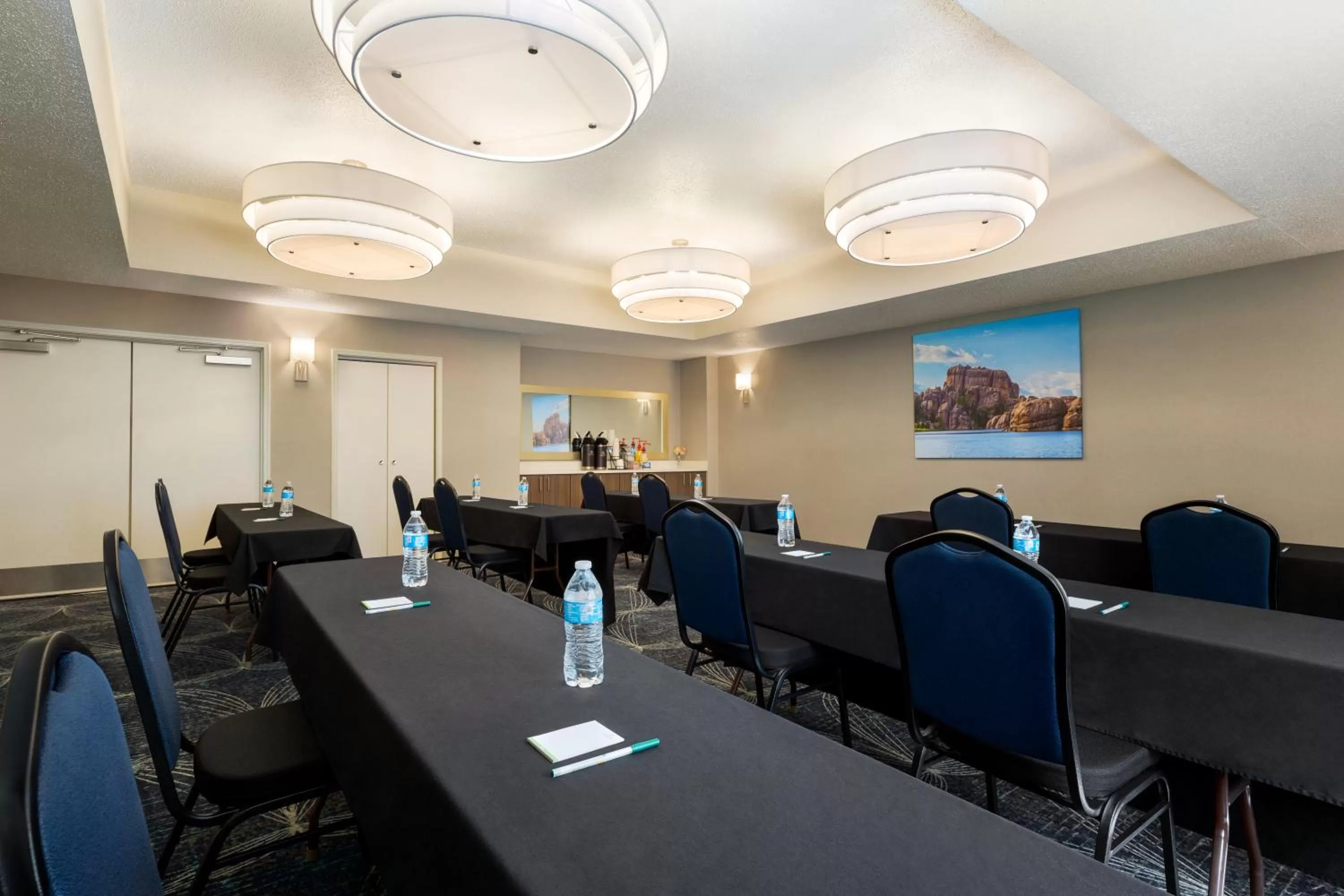 Meeting/conference room in La Quinta Inn and Suites by Wyndham at WaTiki Waterpark