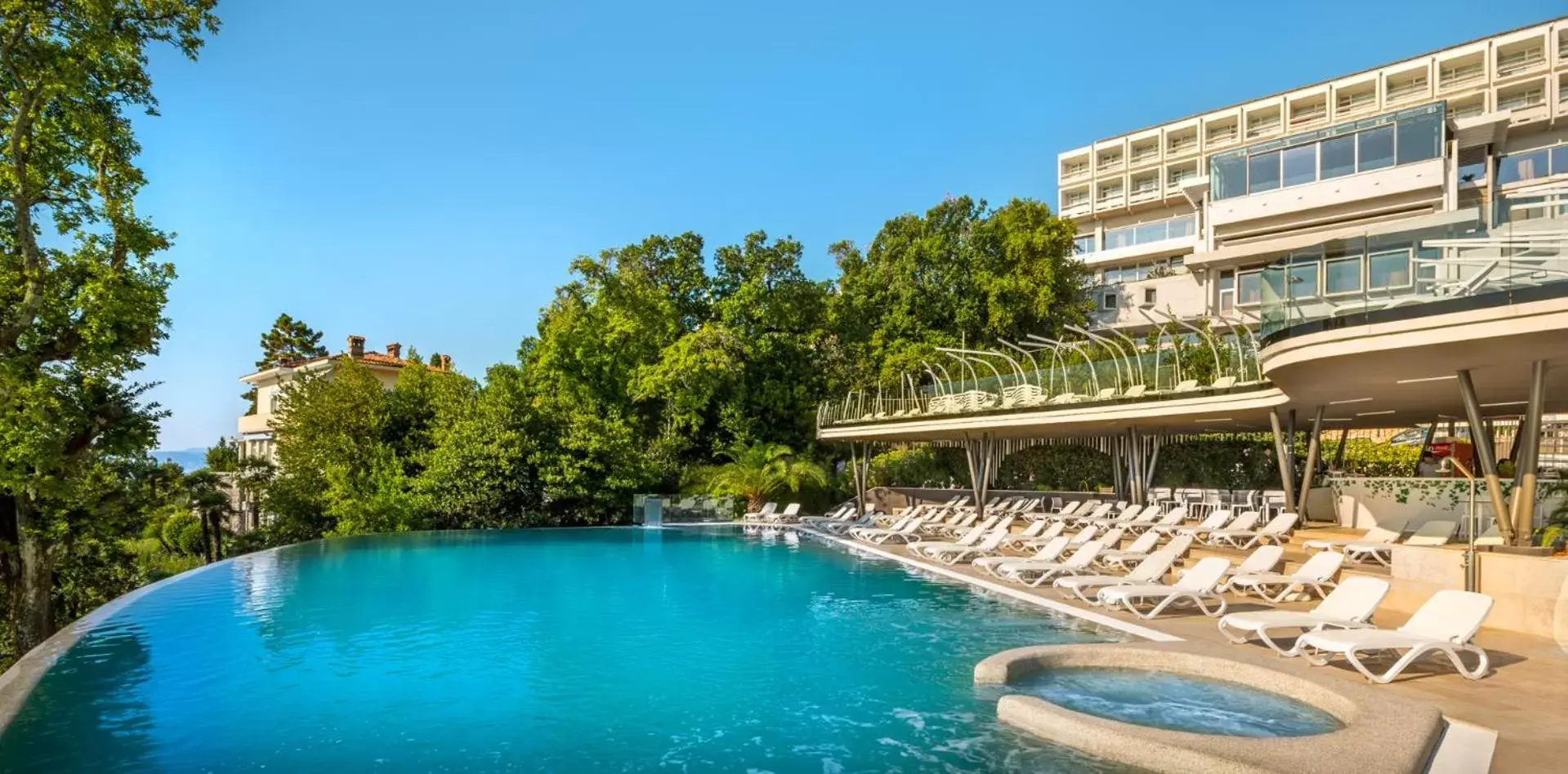 Property building, Swimming Pool in Grand Hotel Adriatic II