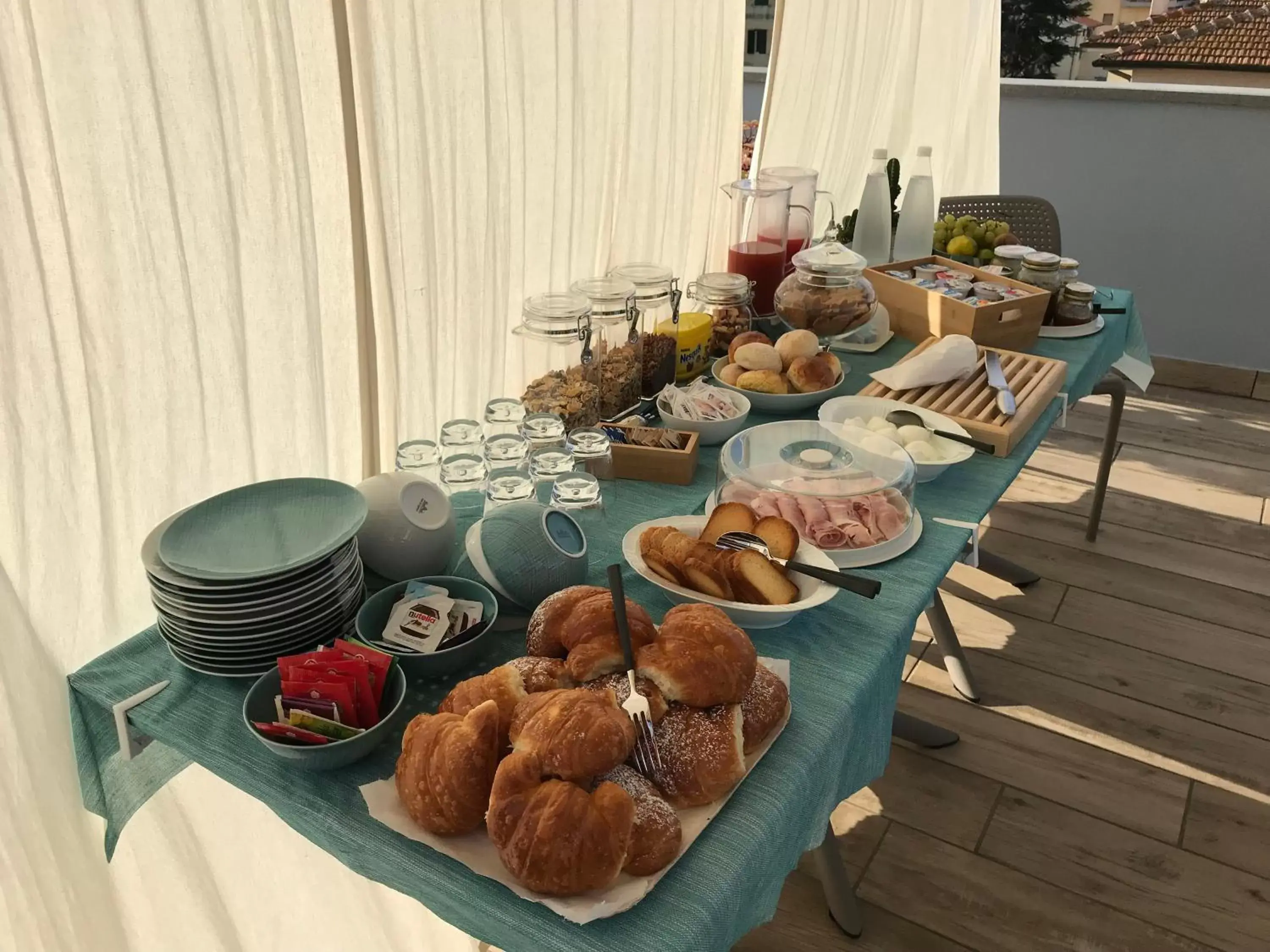 Food and drinks, Breakfast in nautilus b&b suite design