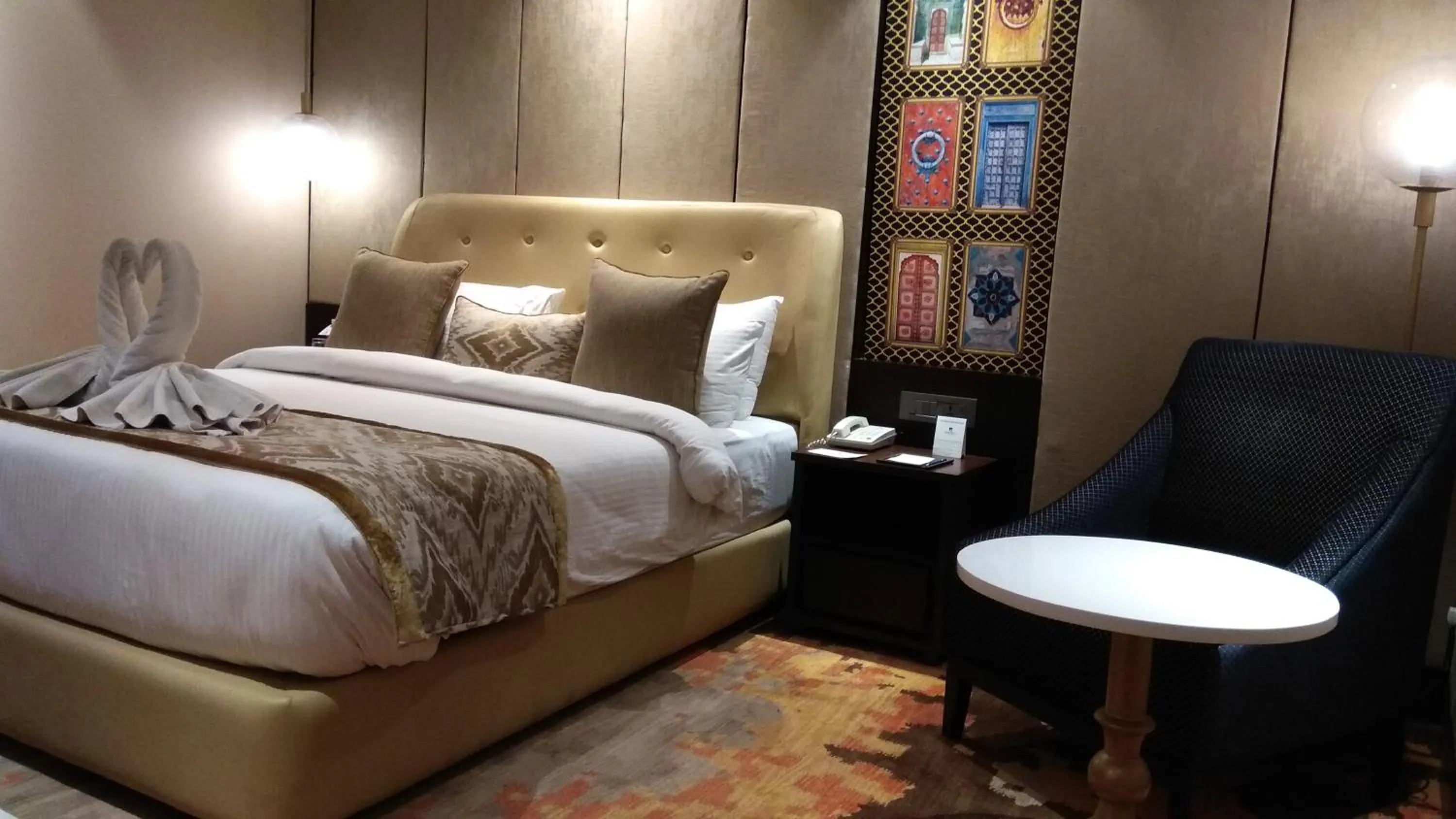 Bed in Park Plaza Jodhpur