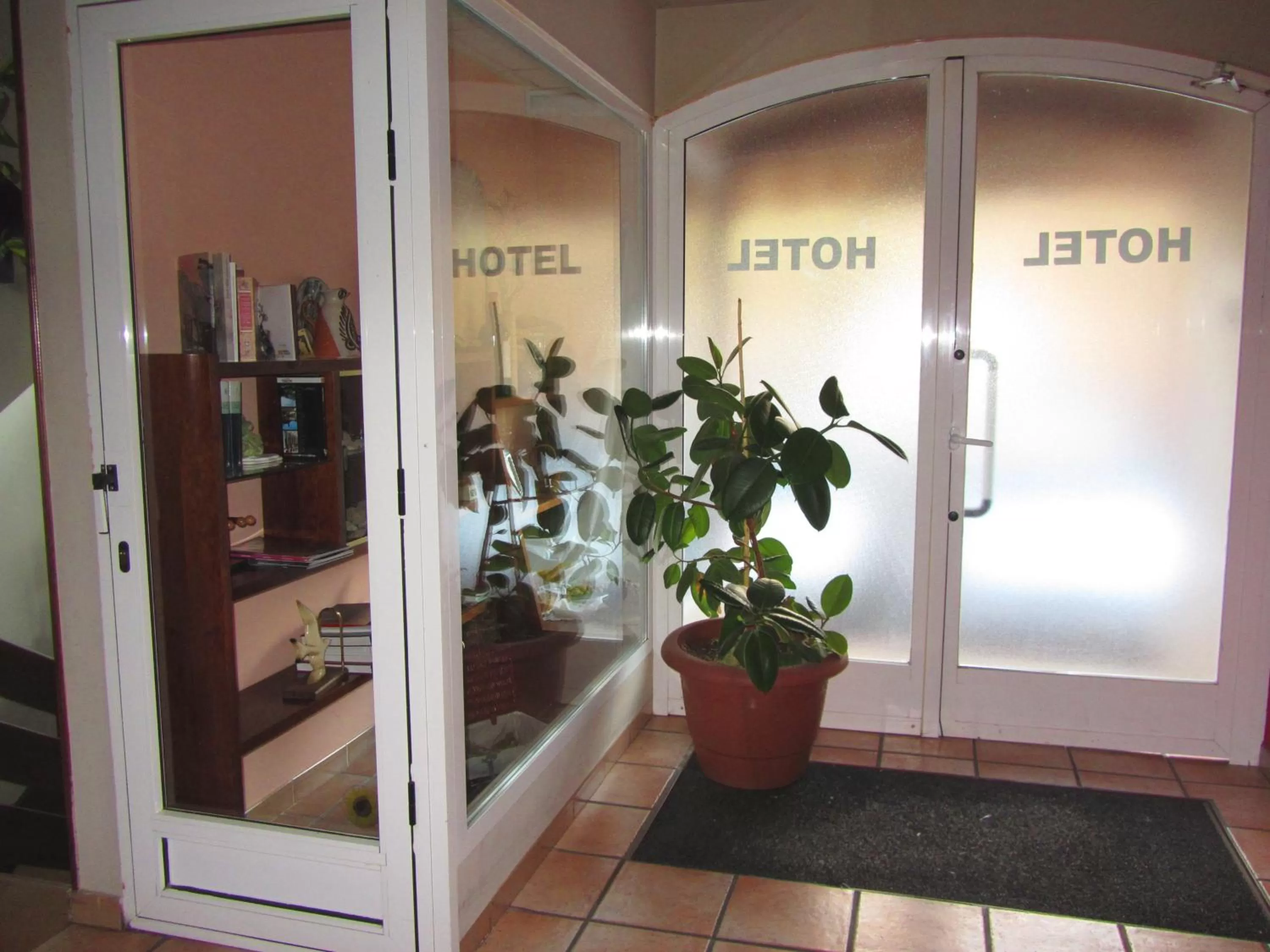 Lobby or reception in Hotel Villa de Utrillas