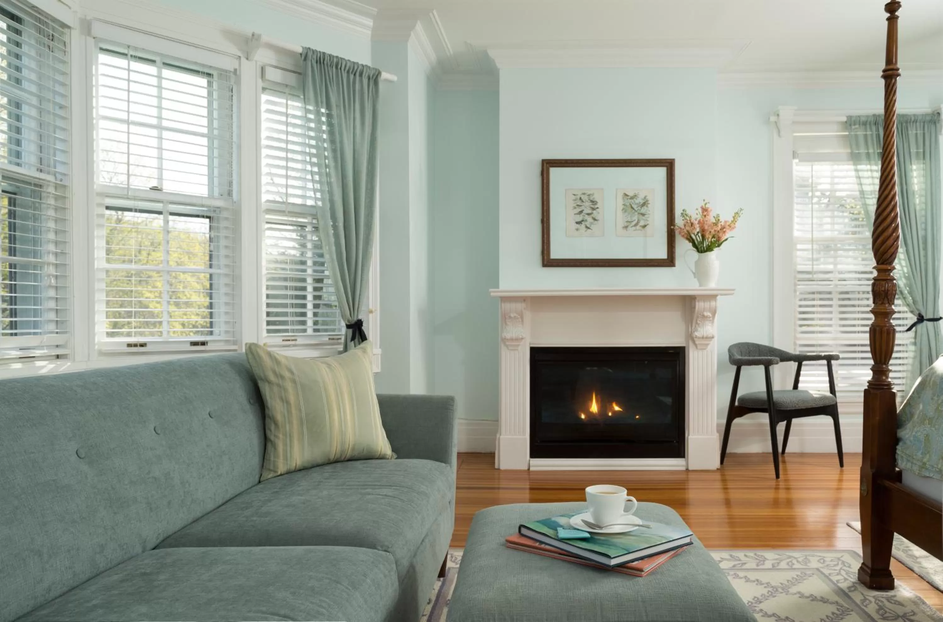 Seating area in Four Chimneys Inn