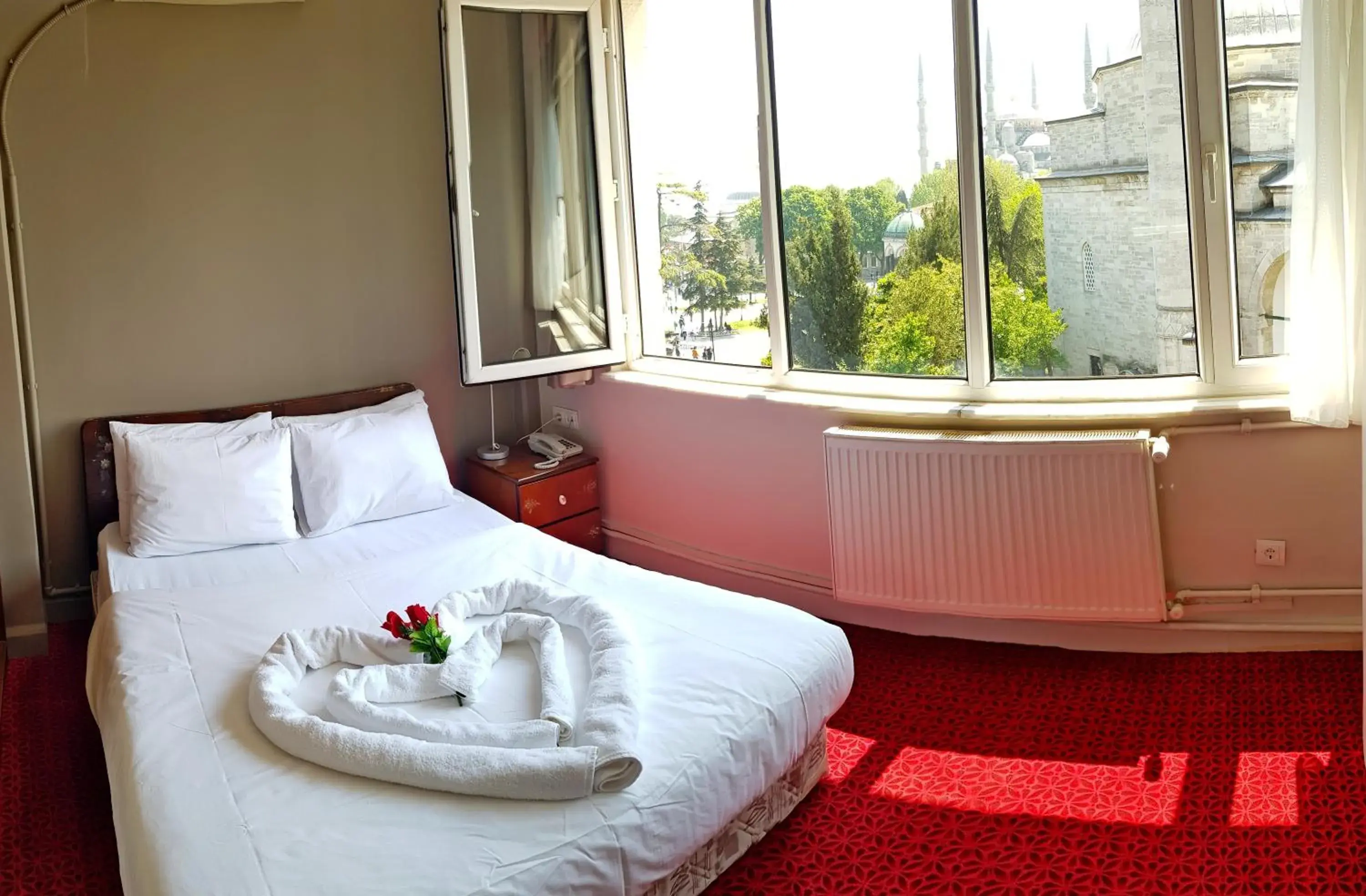 Day, Bed in Hotel Sultanahmet