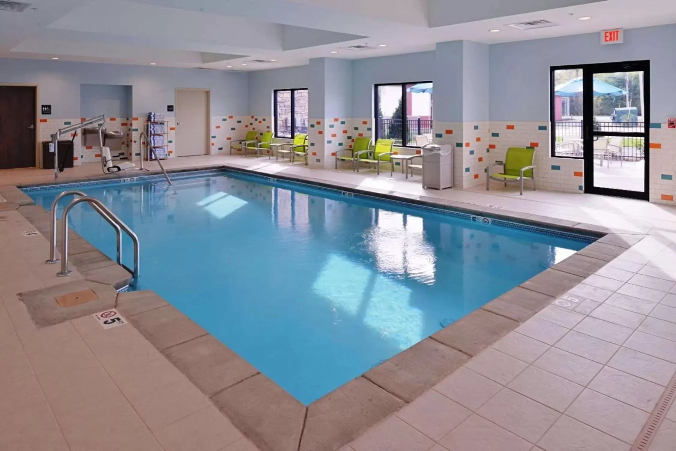 Pool view, Swimming Pool in Hampton Inn Leavenworth