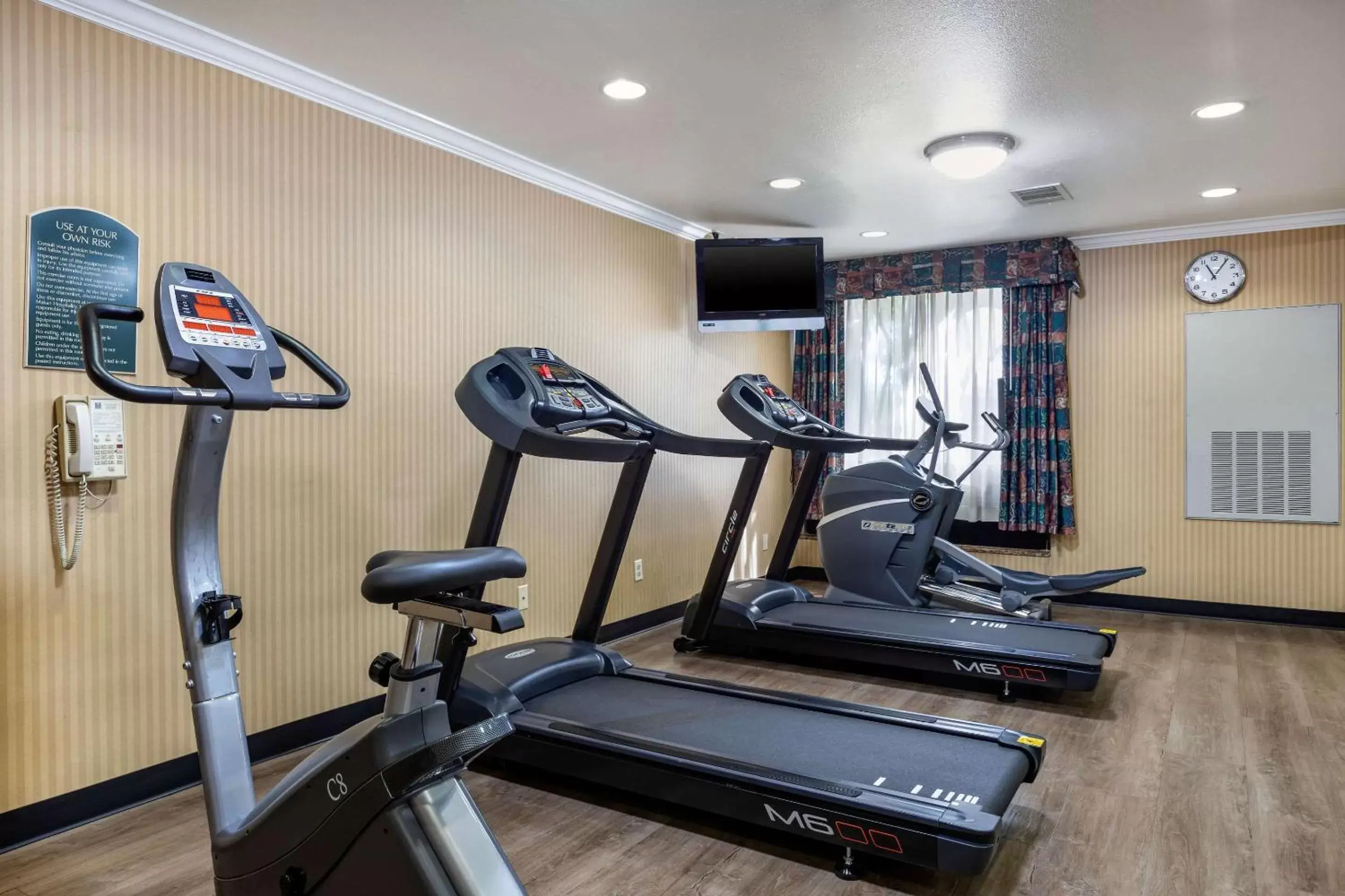 Fitness centre/facilities, Fitness Center/Facilities in Comfort Inn Anaheim Resort