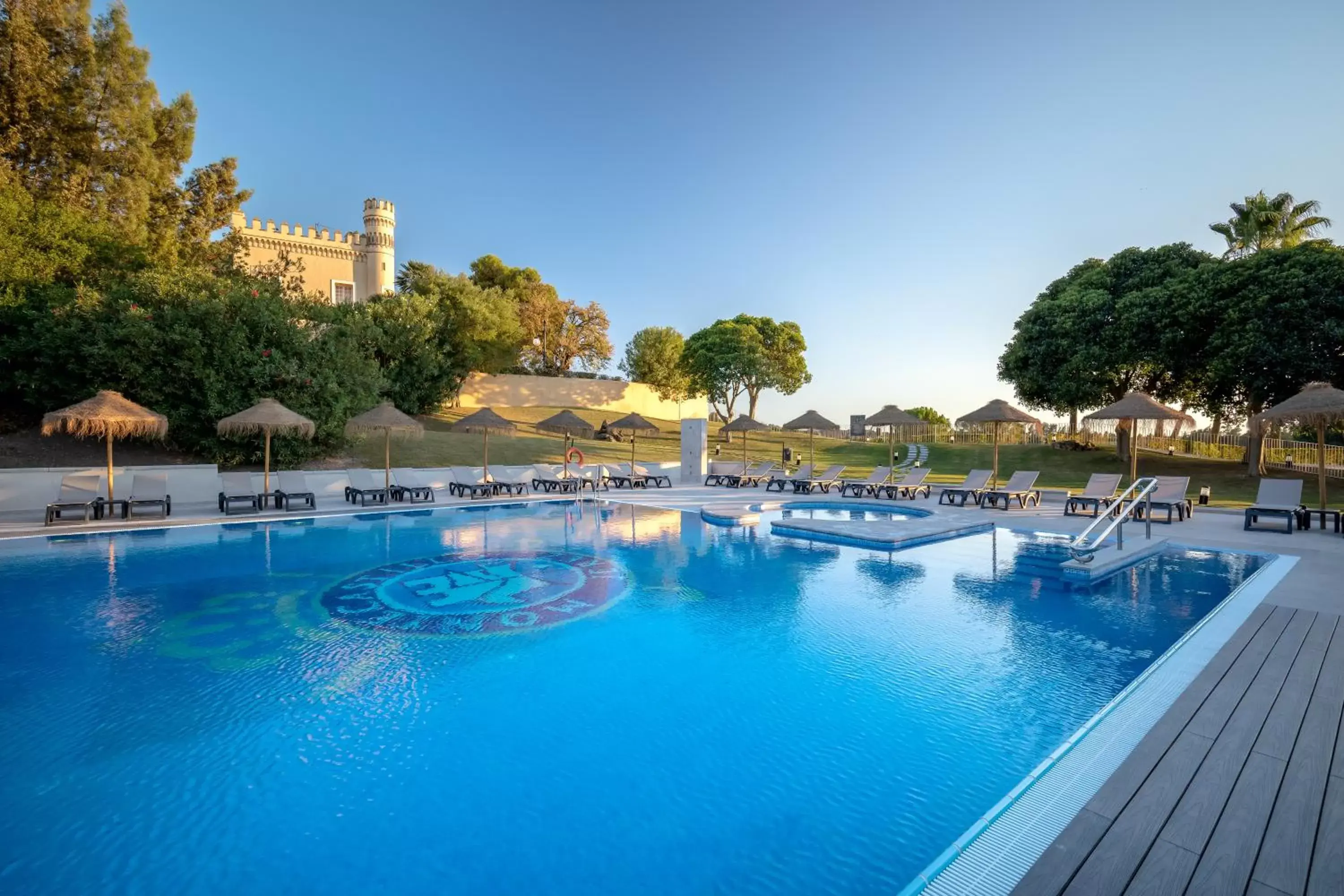 Property building, Swimming Pool in Barceló Jerez Montecastillo & Convention Center