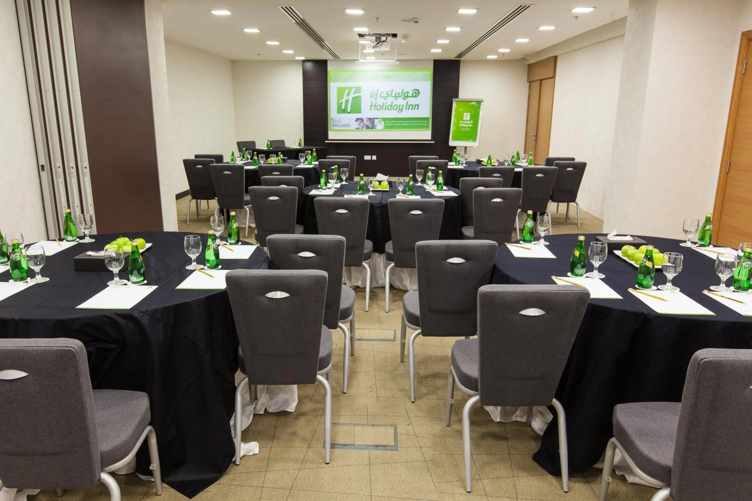 Meeting/conference room in Holiday Inn Muscat AlSeeb by IHG