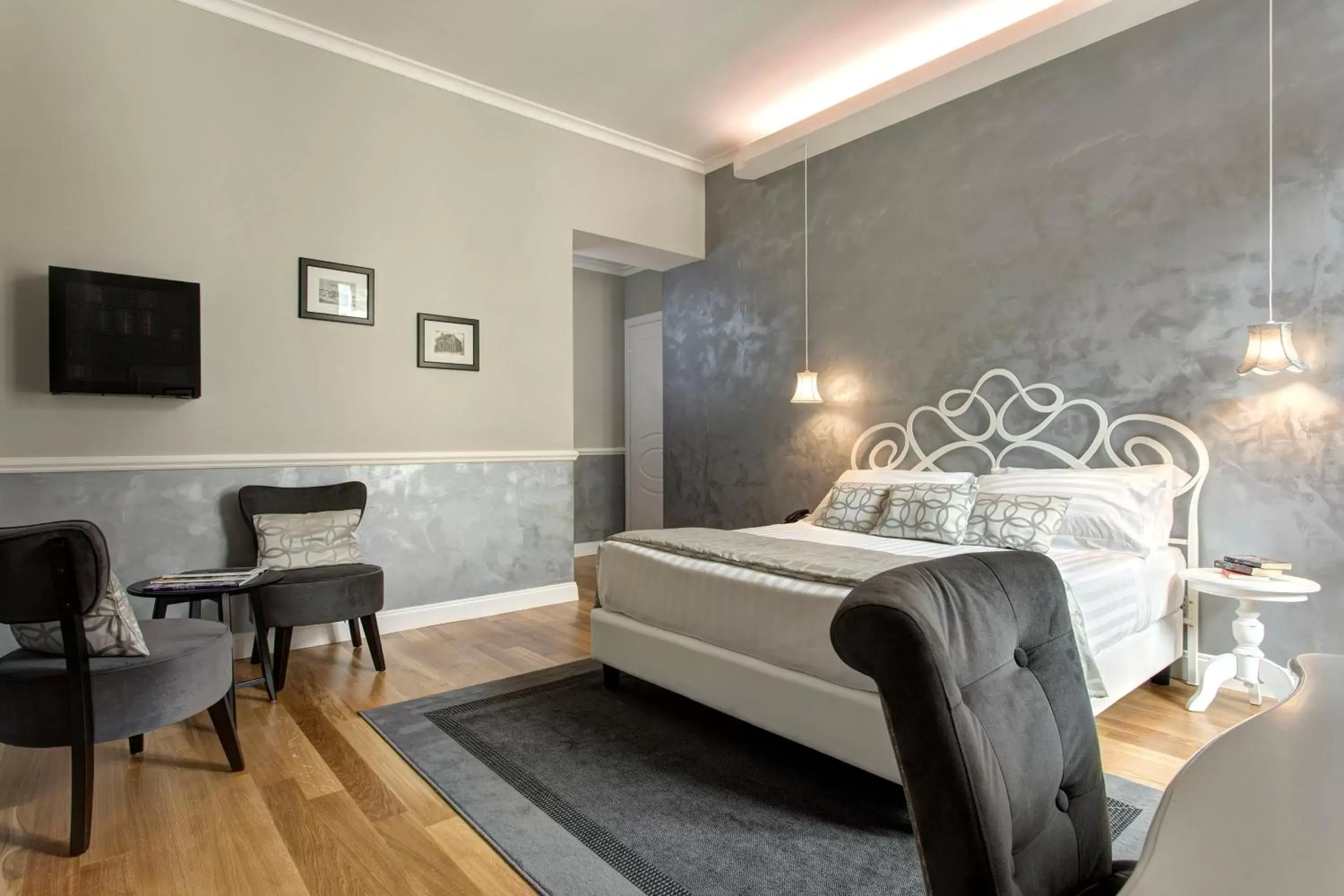 Bedroom, Bed in Relais de l'Opera - Relais de l'Opera Group
