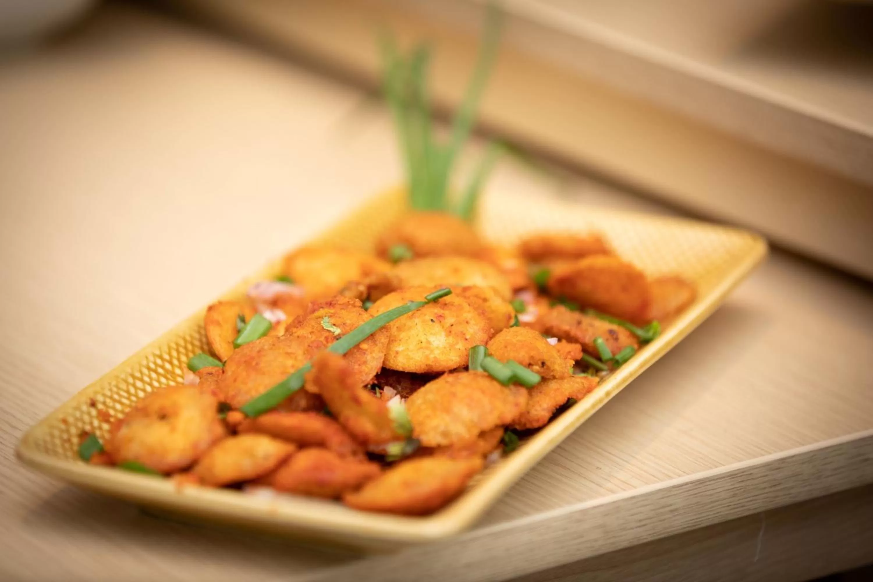 Restaurant/places to eat in Holiday Inn Express Ahmedabad Prahlad Nagar by IHG