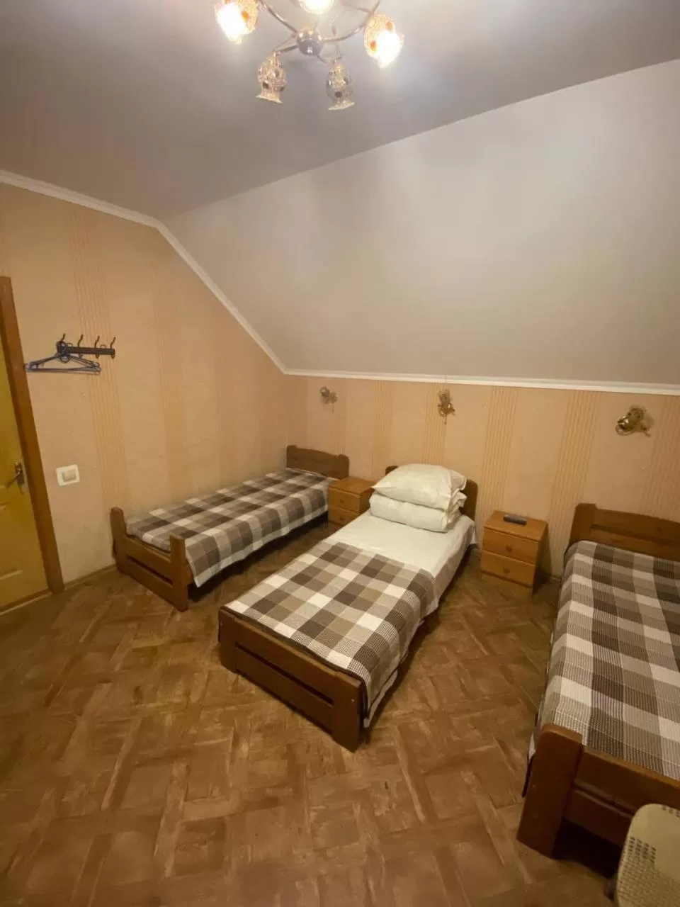 Bed in Inn Khlibodarskiy