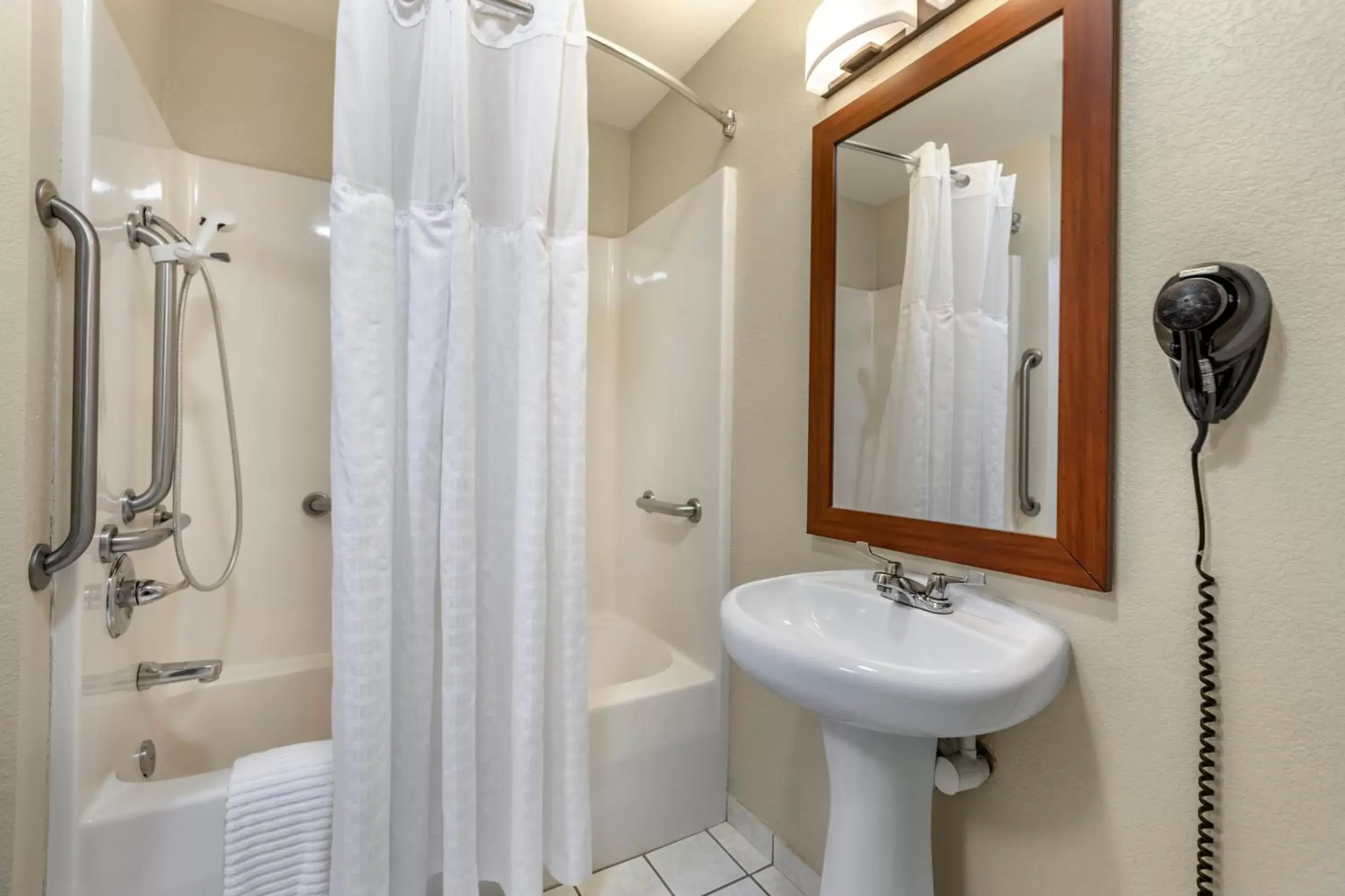 Bathroom in Comfort Inn & Suites Greeley