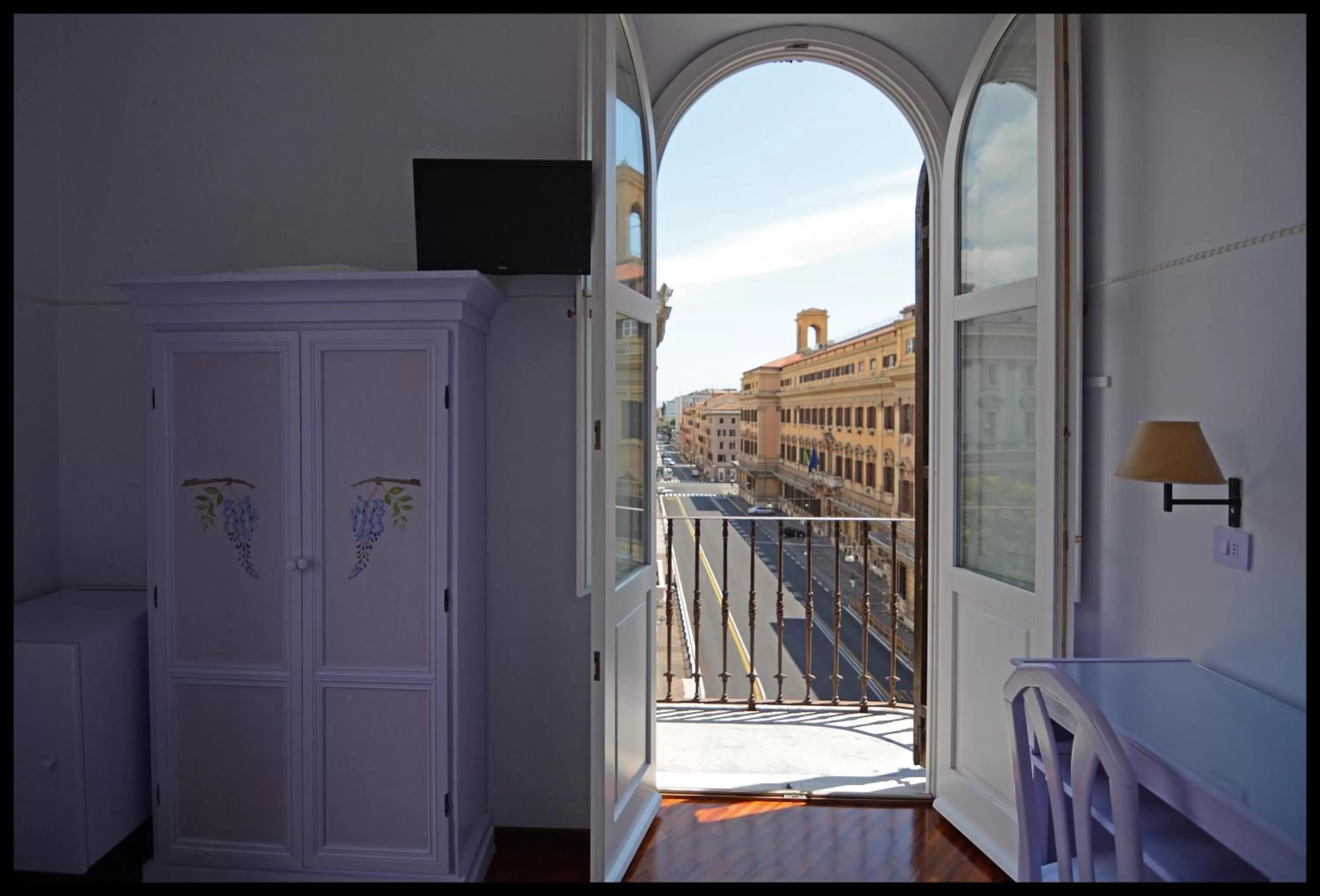 Double or Twin Room with View in Liliumhotel