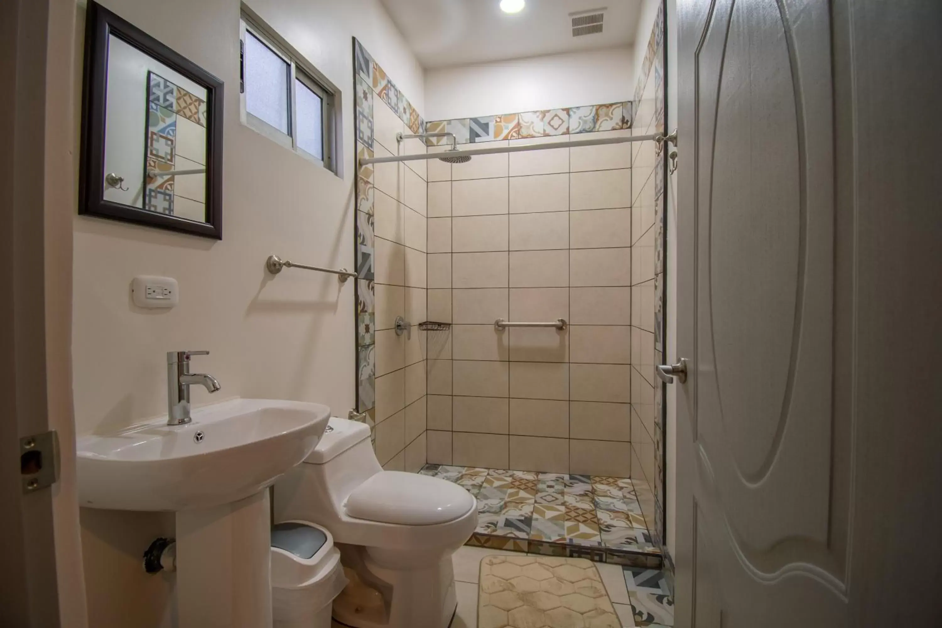 Bathroom in Alice y Juancito Boutique Hotel