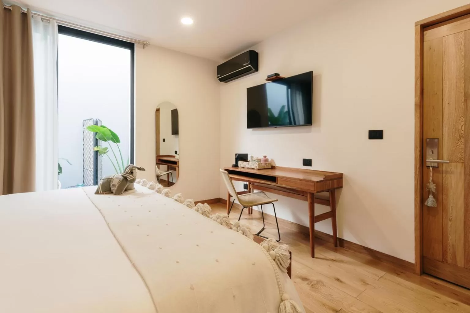 Living room, Bed in Majagua Hotel Boutique -Adults Only