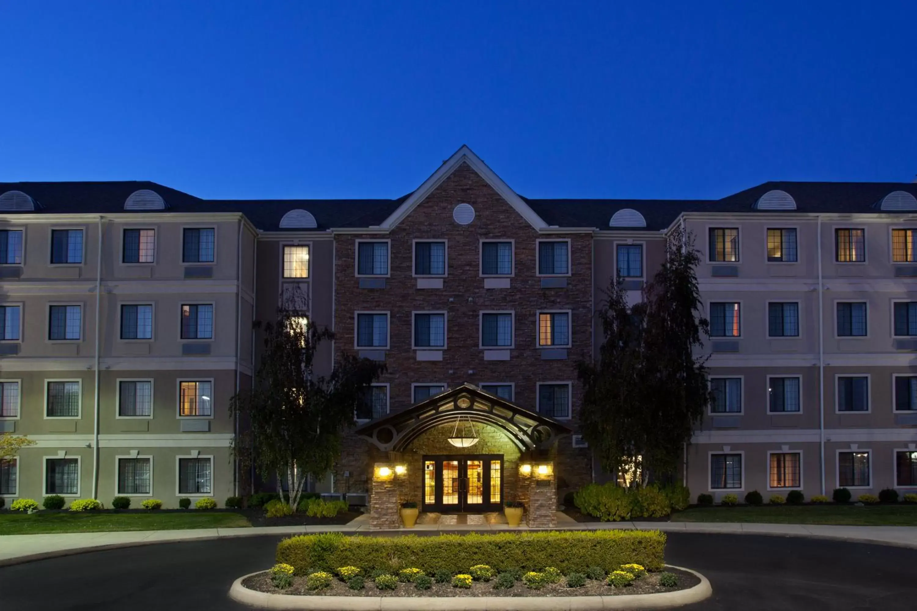 Property Building in Staybridge Suites Columbus-Dublin, an IHG Hotel