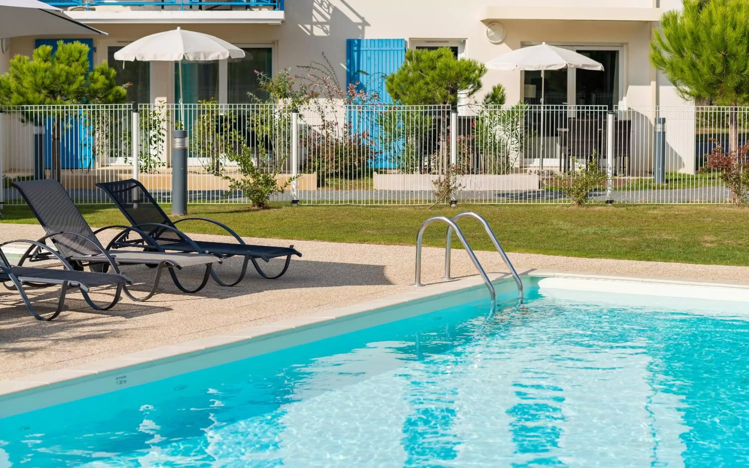 Swimming Pool in Lagrange Vacances Les Carrelets