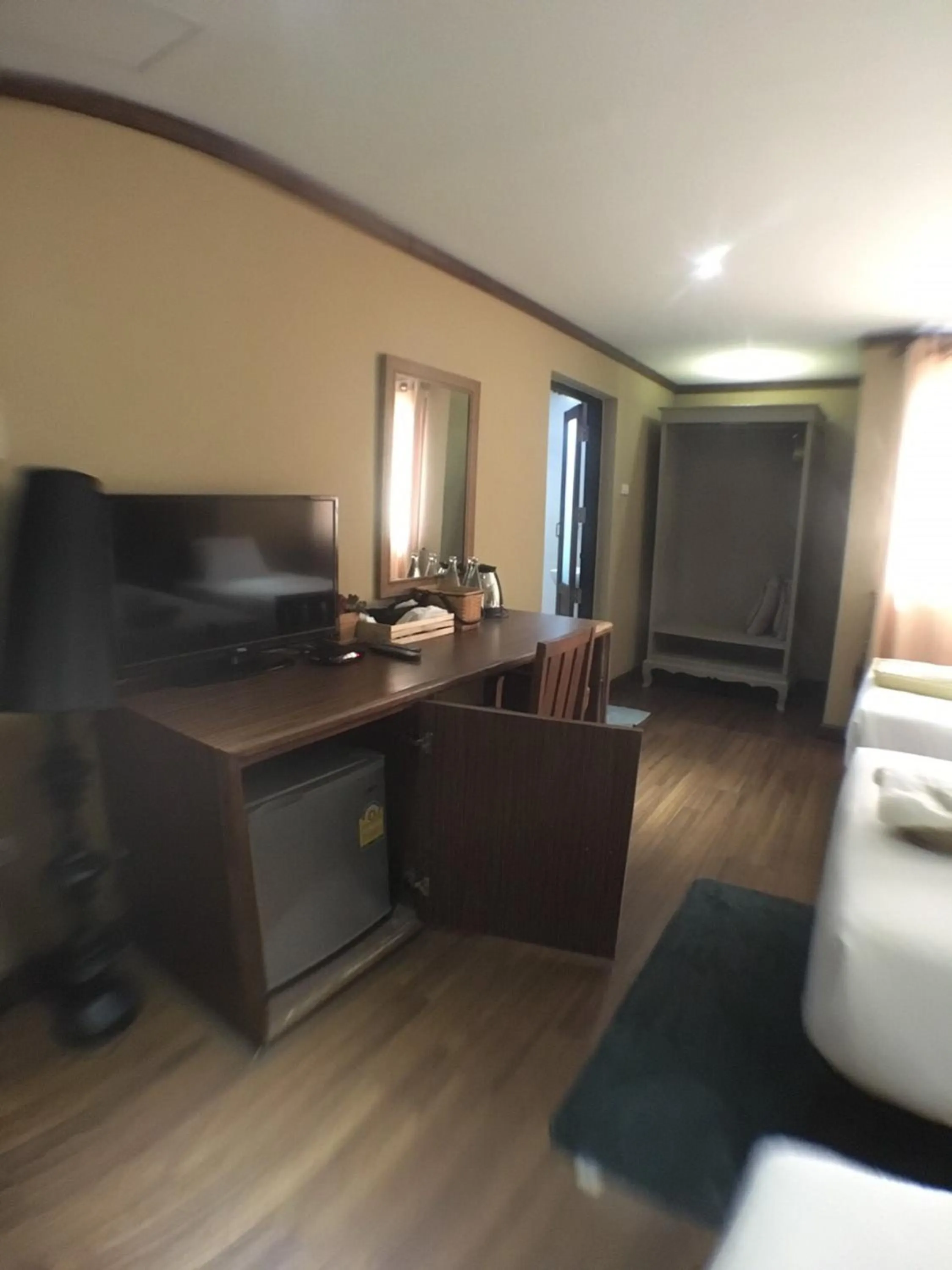 Bed in At Ease Bijou