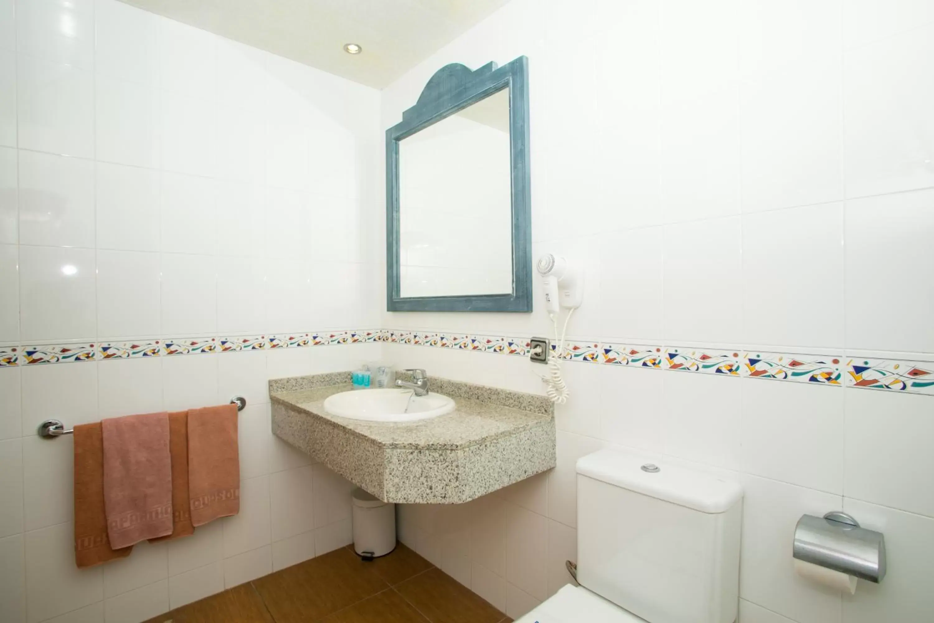 Toilet, Bathroom in Aparthotel Aquasol