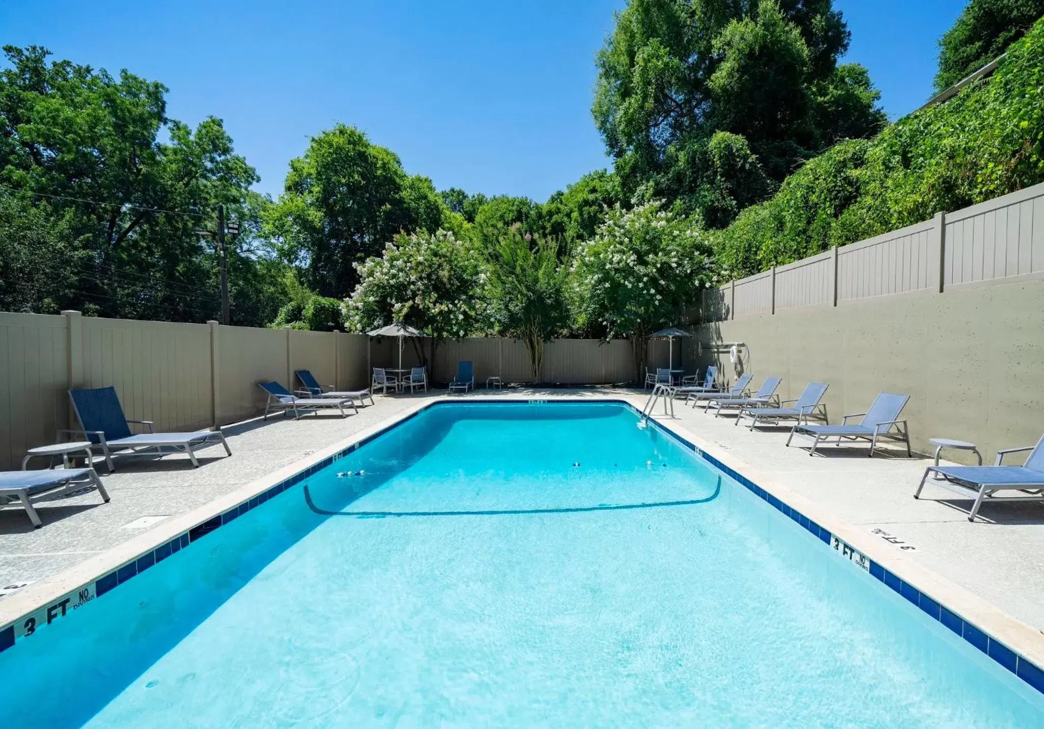 Swimming Pool in Holiday Inn Express Athens - University Area, an IHG Hotel