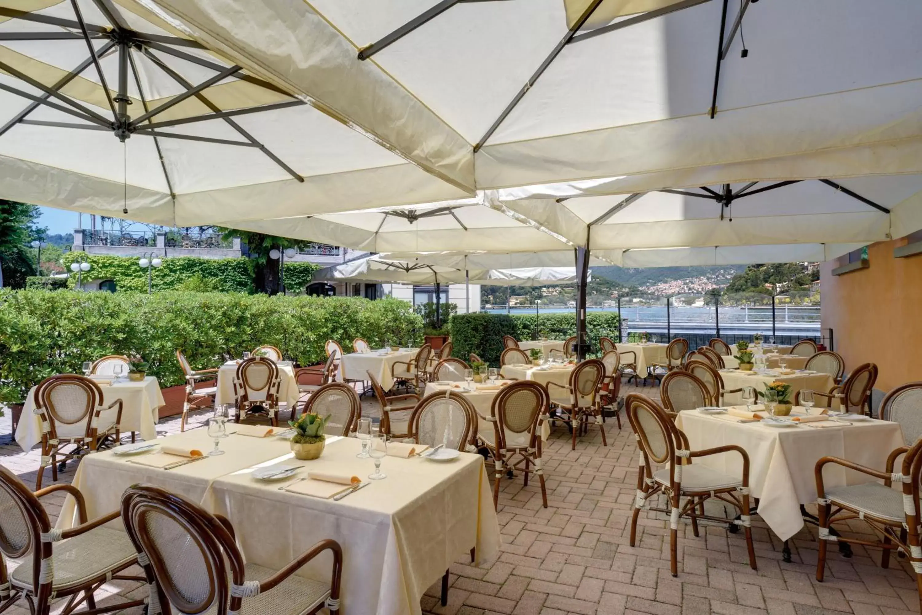 Restaurant/Places to Eat in Palace Hotel Lake Como