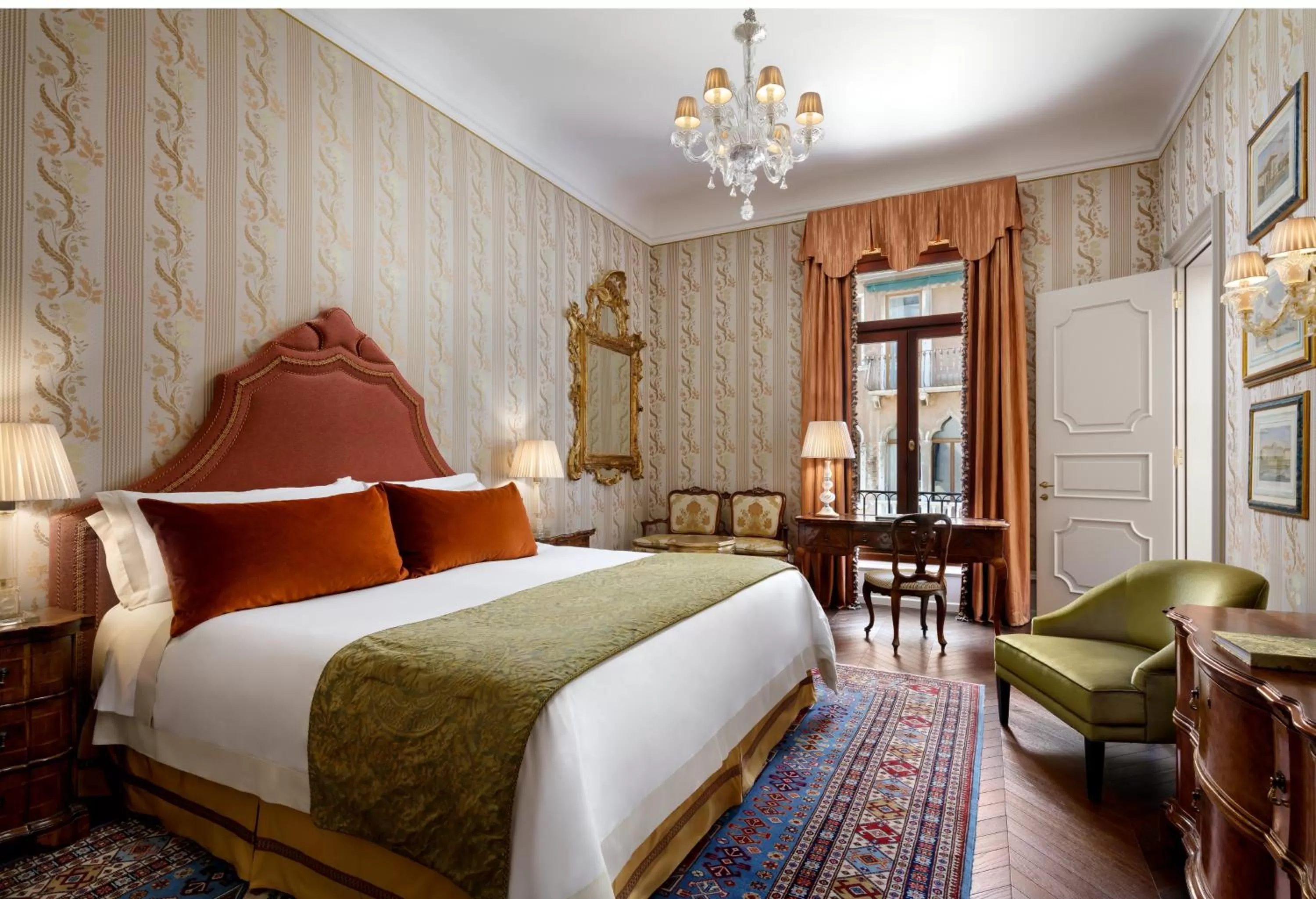 Bedroom, Bed in The Gritti Palace, a Luxury Collection Hotel, Venice