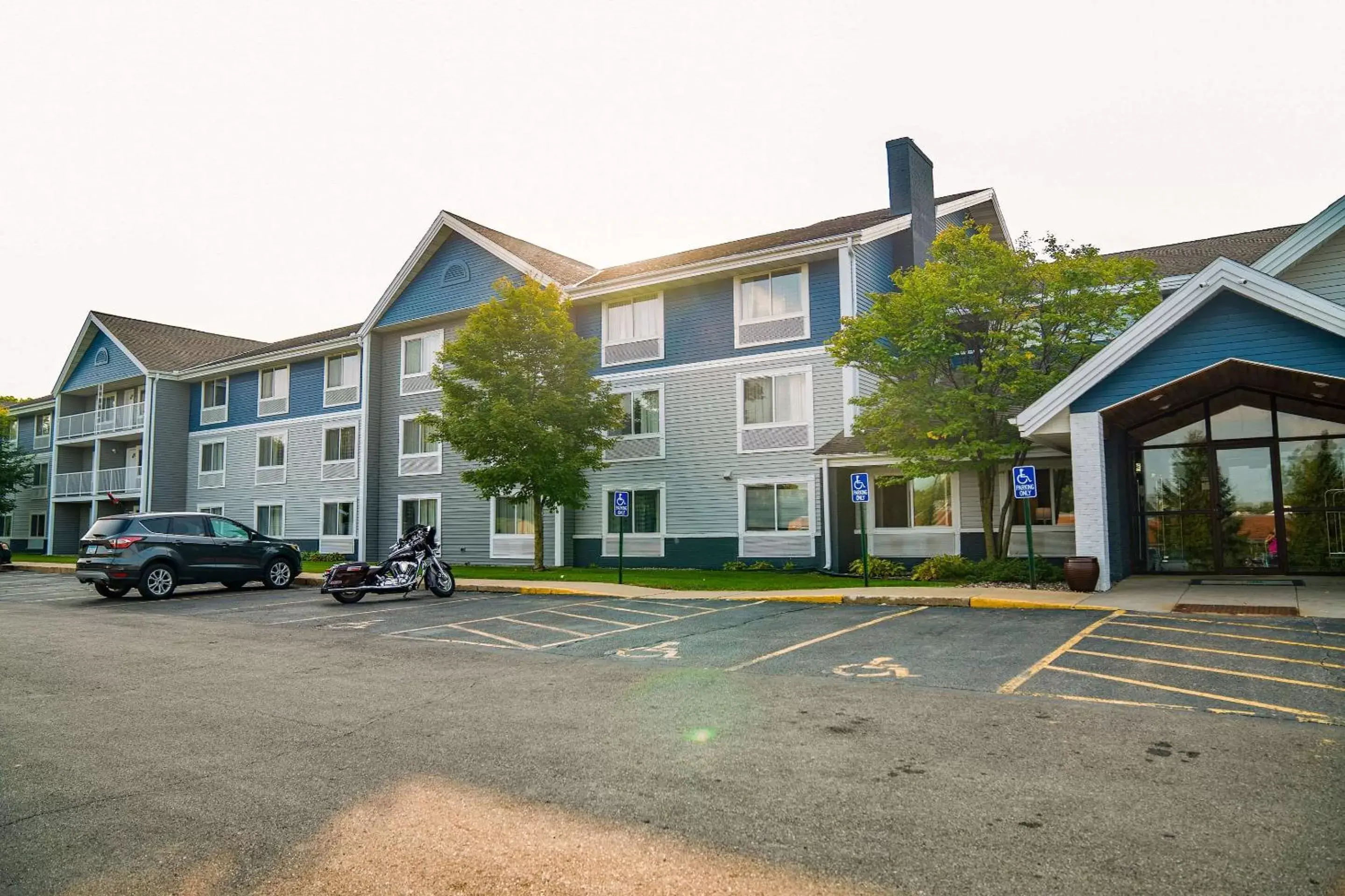 Property Building in Quality Inn near Medical Center