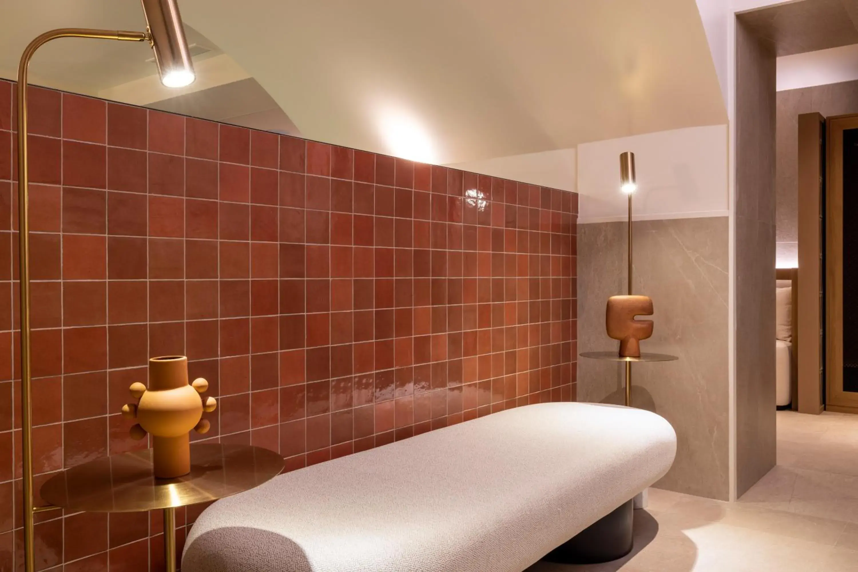 Spa and wellness centre/facilities, Bathroom in Hôtel Toujours & Spa