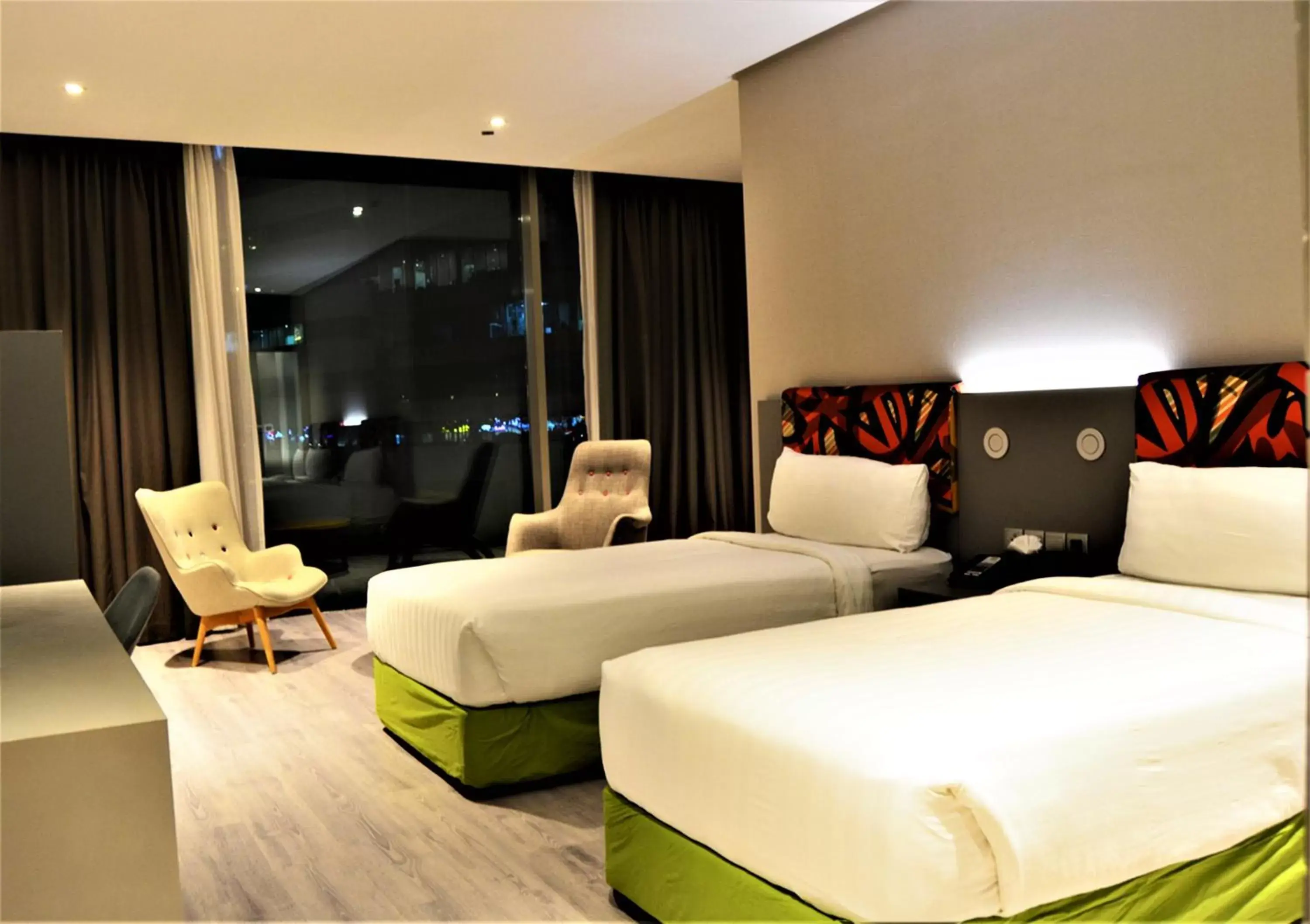 Bedroom, Bed in Ibis Styles Dubai Jumeira