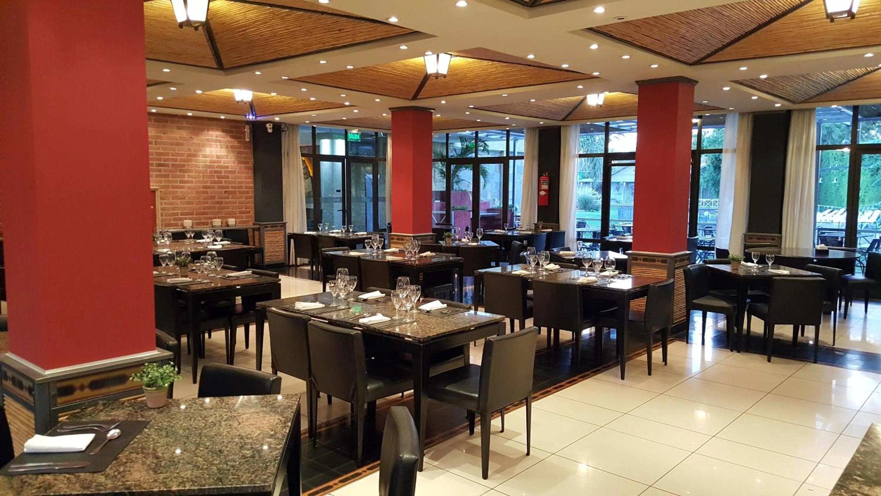 Lounge or bar in Hotel Viñas del Sol