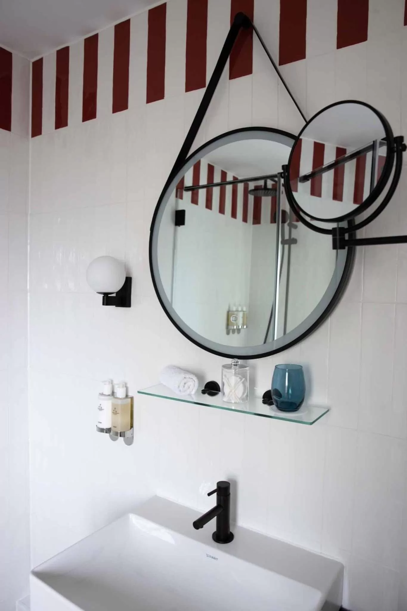 Seascape Accessible King in The Relais Cooden Beach and Spa