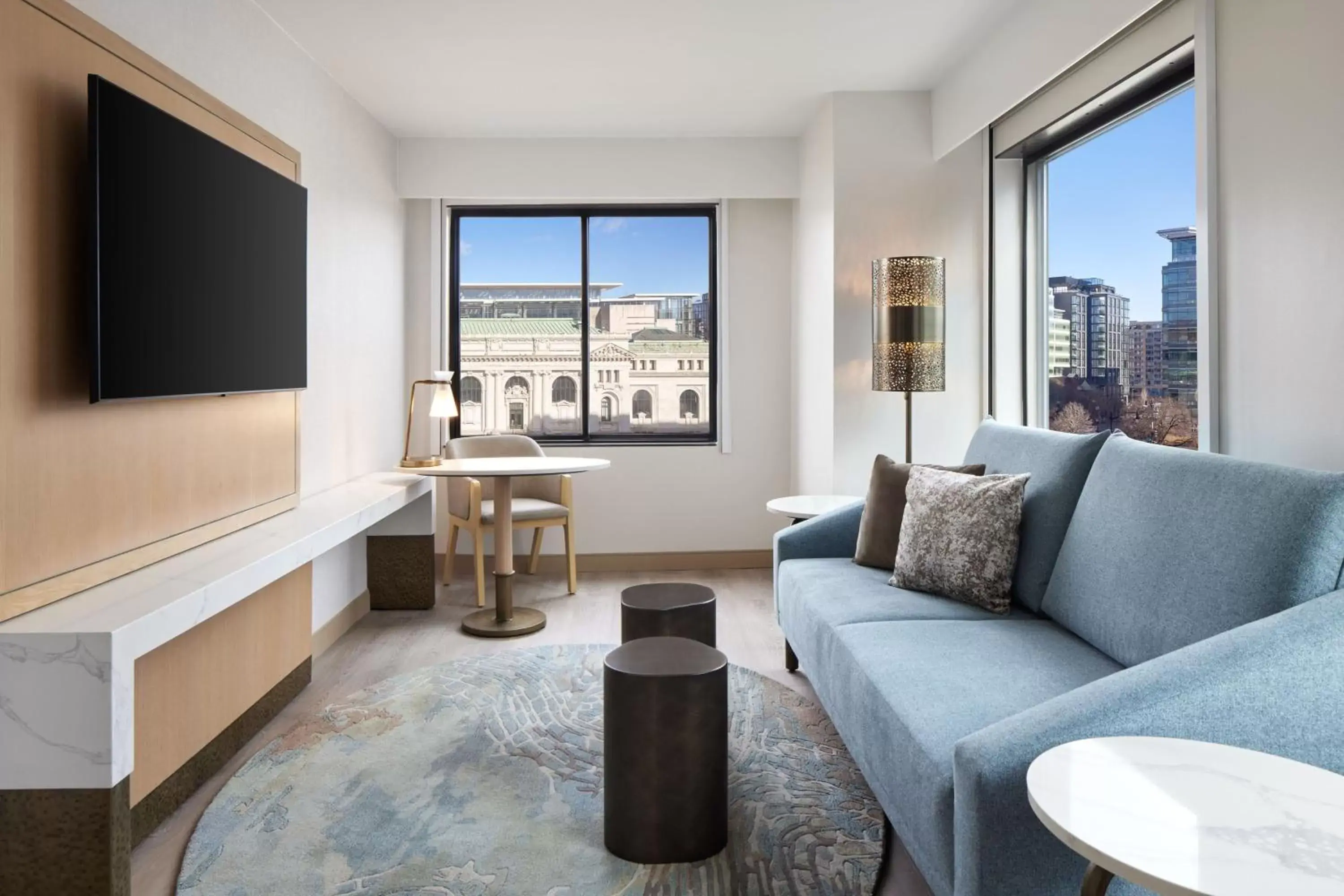 Bedroom, Seating Area in Renaissance Washington DC Downtown Hotel