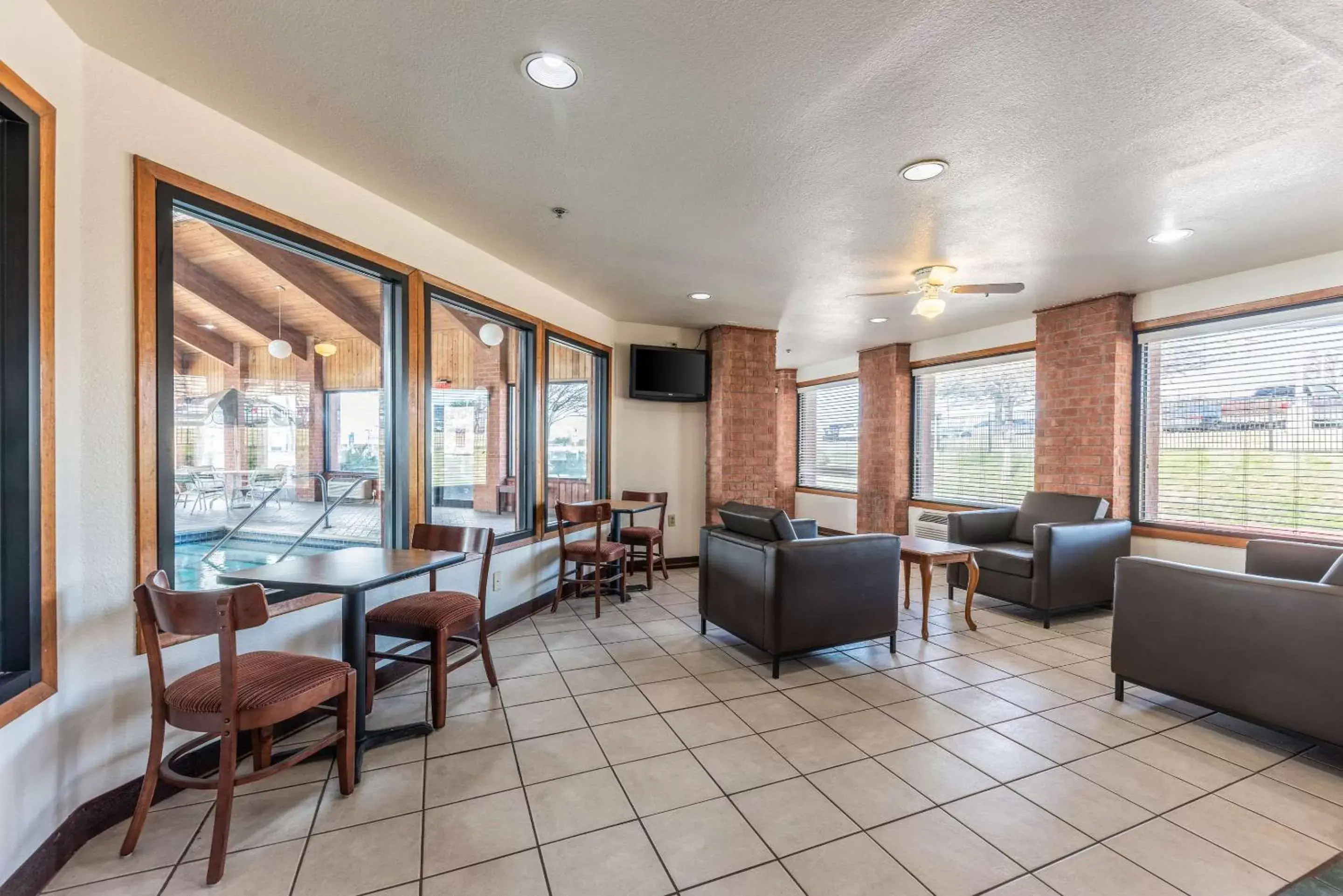 Lobby or reception in Econo Lodge Inn & Suites