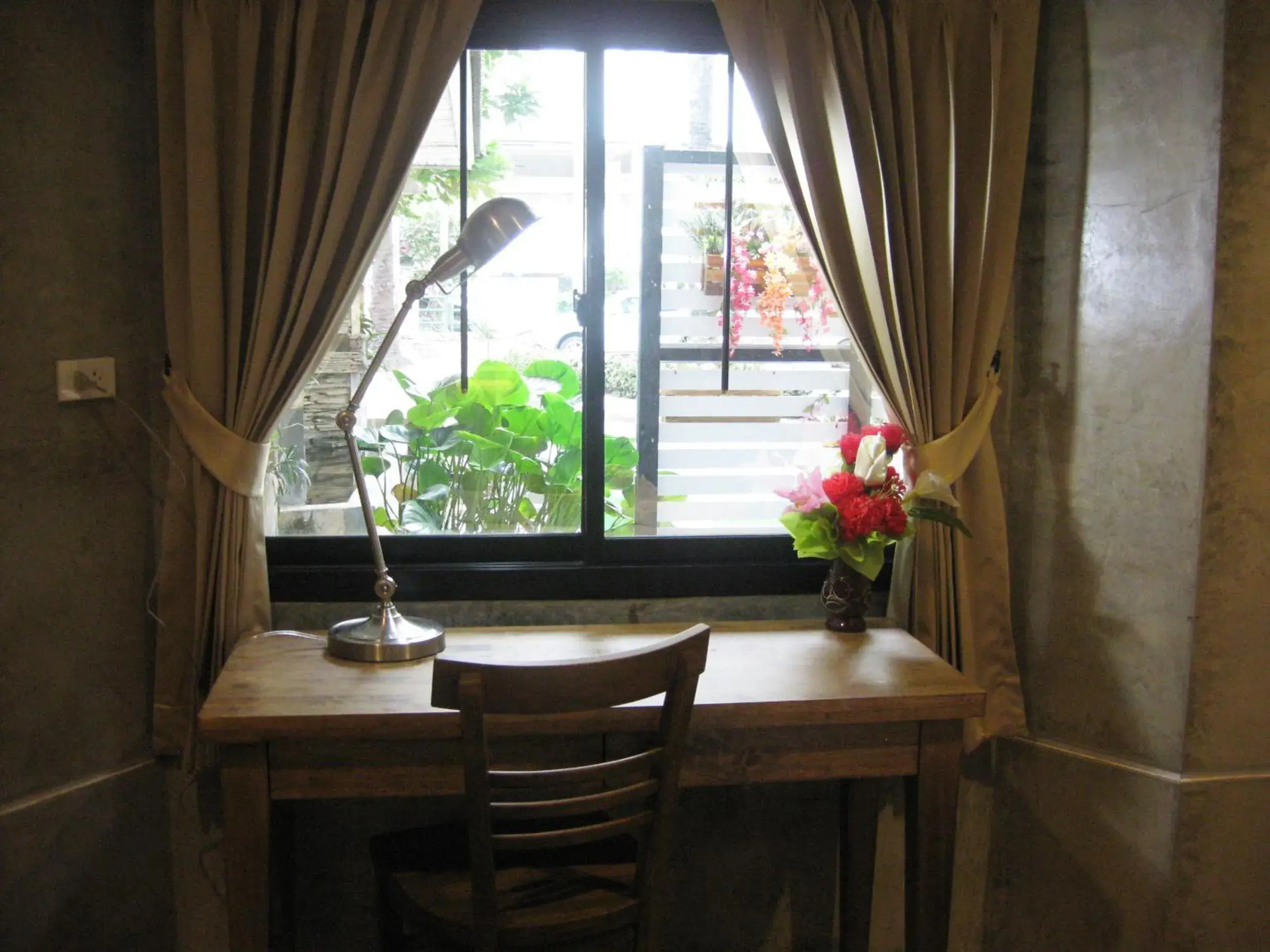 Dining Area in Komol Residence