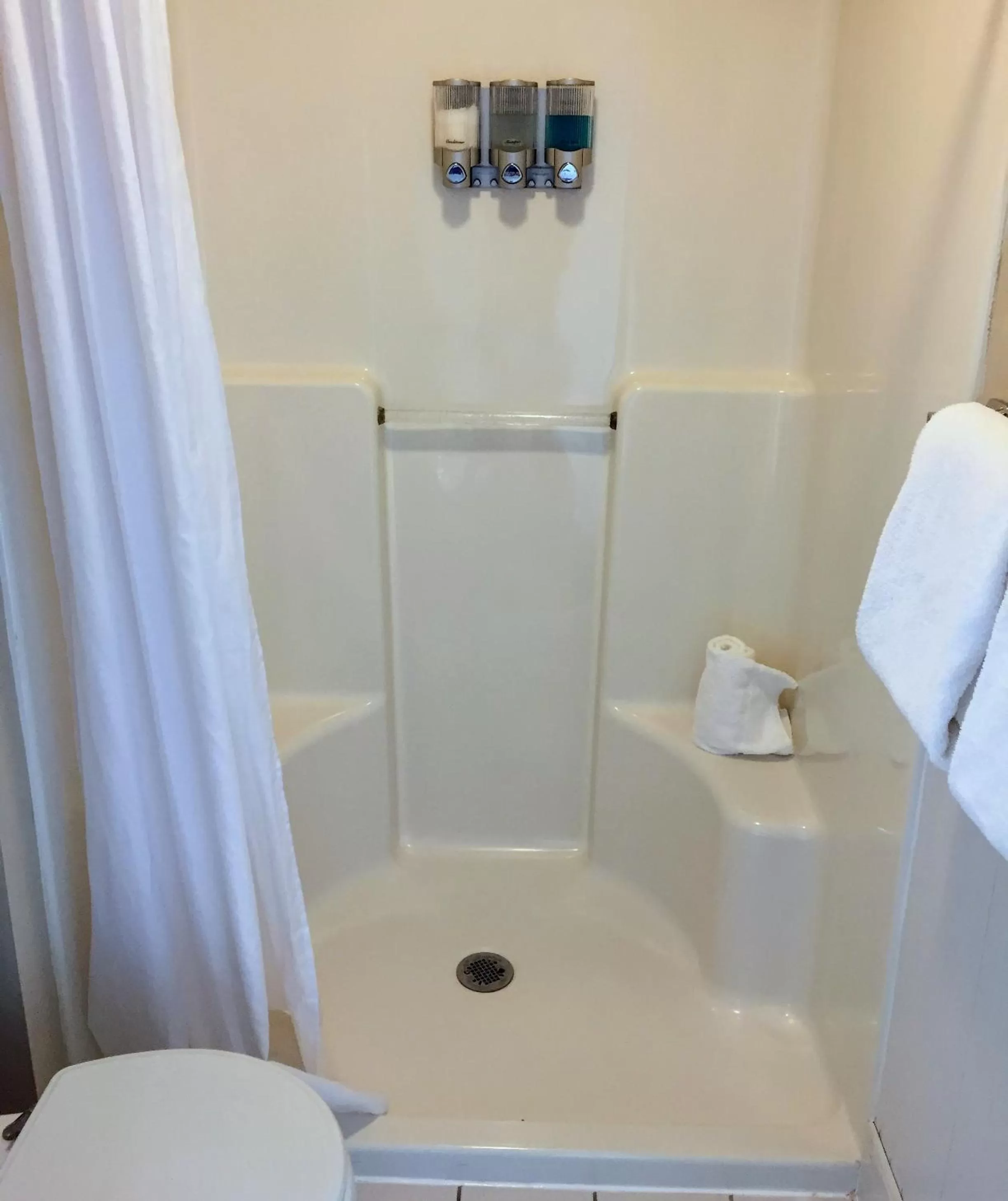 Bathroom in Pilgrim House