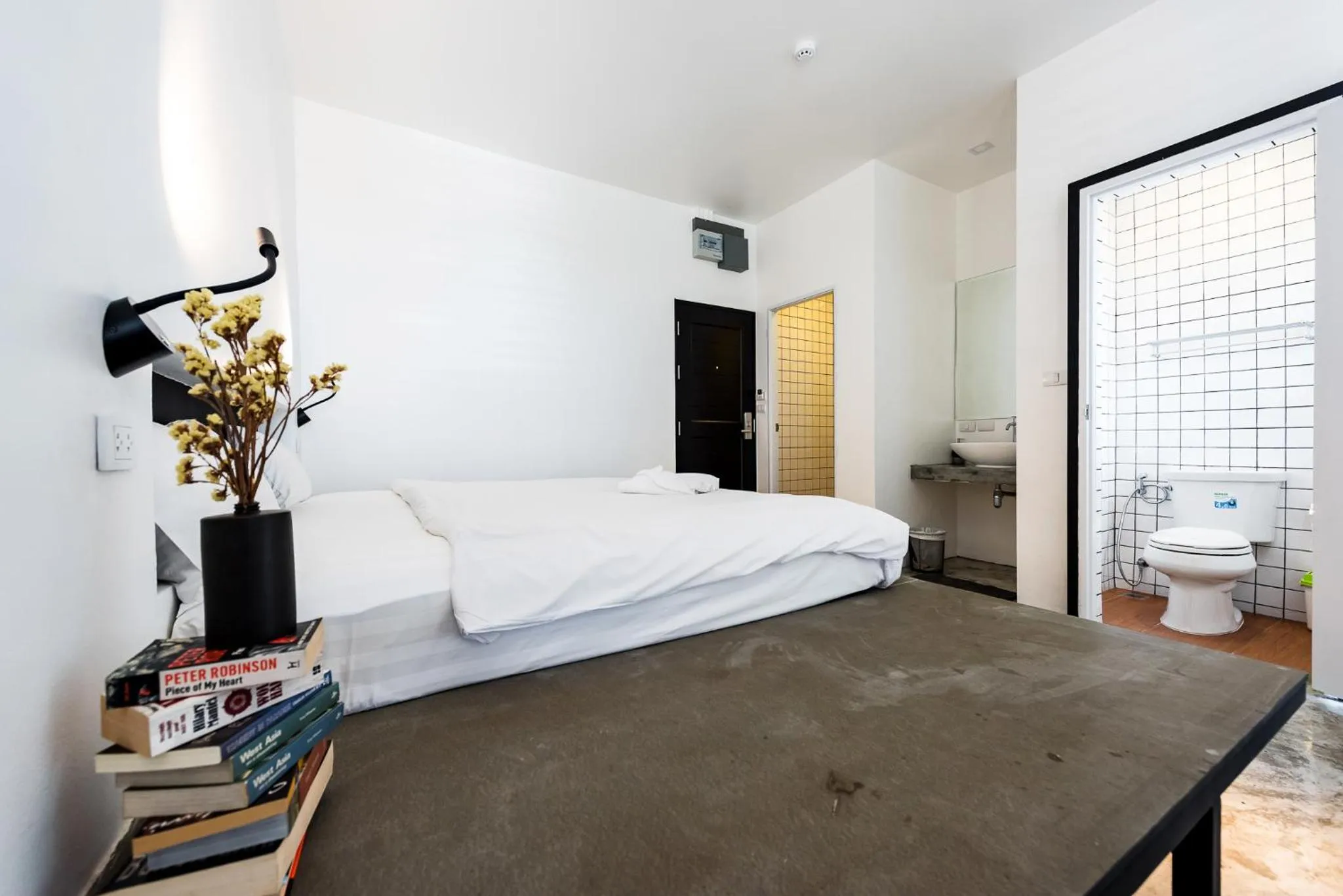 Bathroom, Bed in Book a Bed Poshtel - SHA Plus