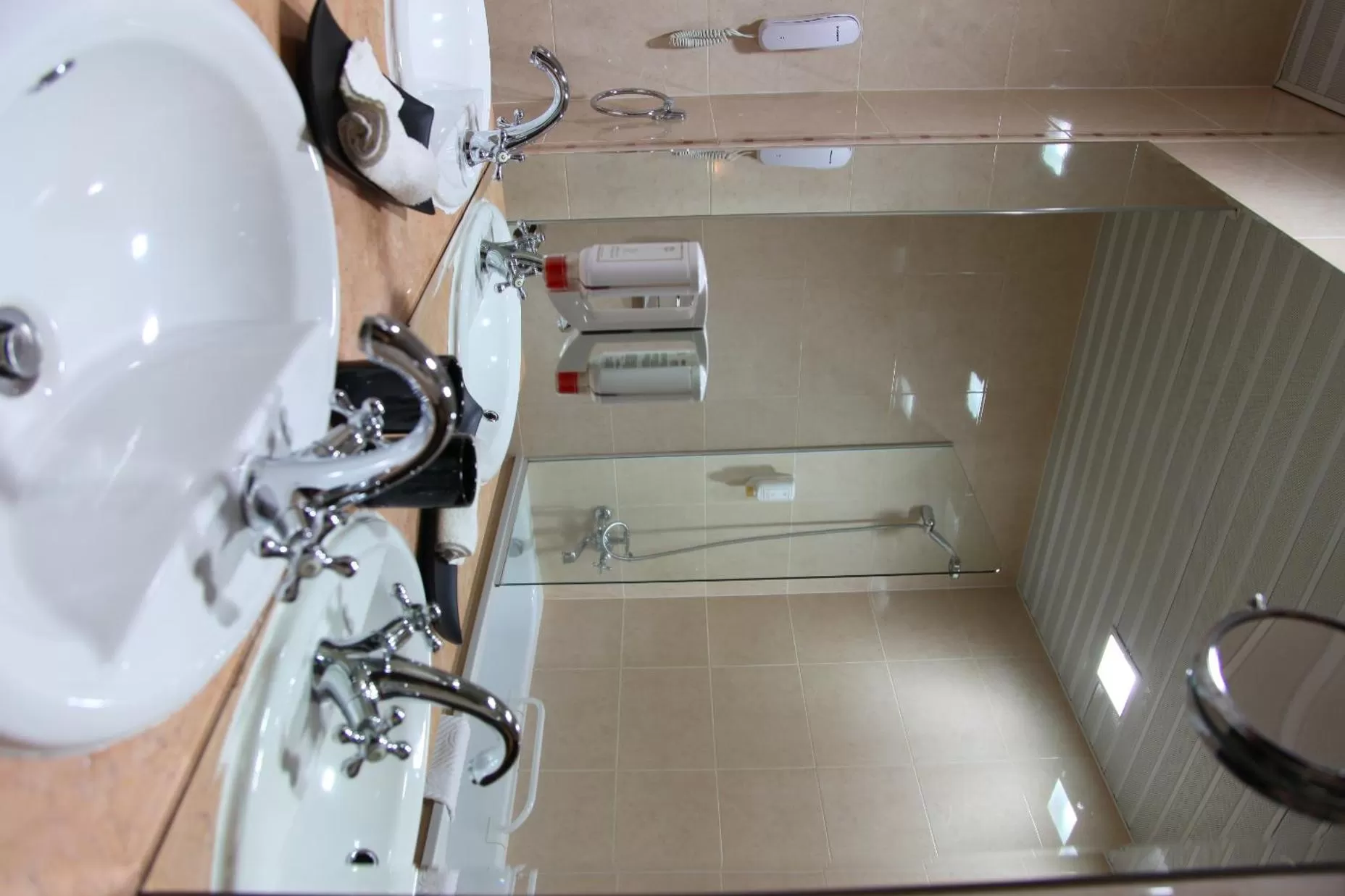 Bathroom in Strimon Garden Medical SPA Hotel