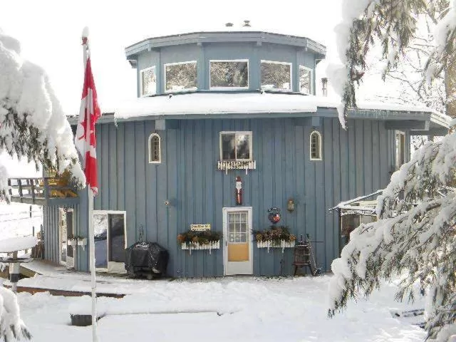 Stouffermill Bed & Breakfast