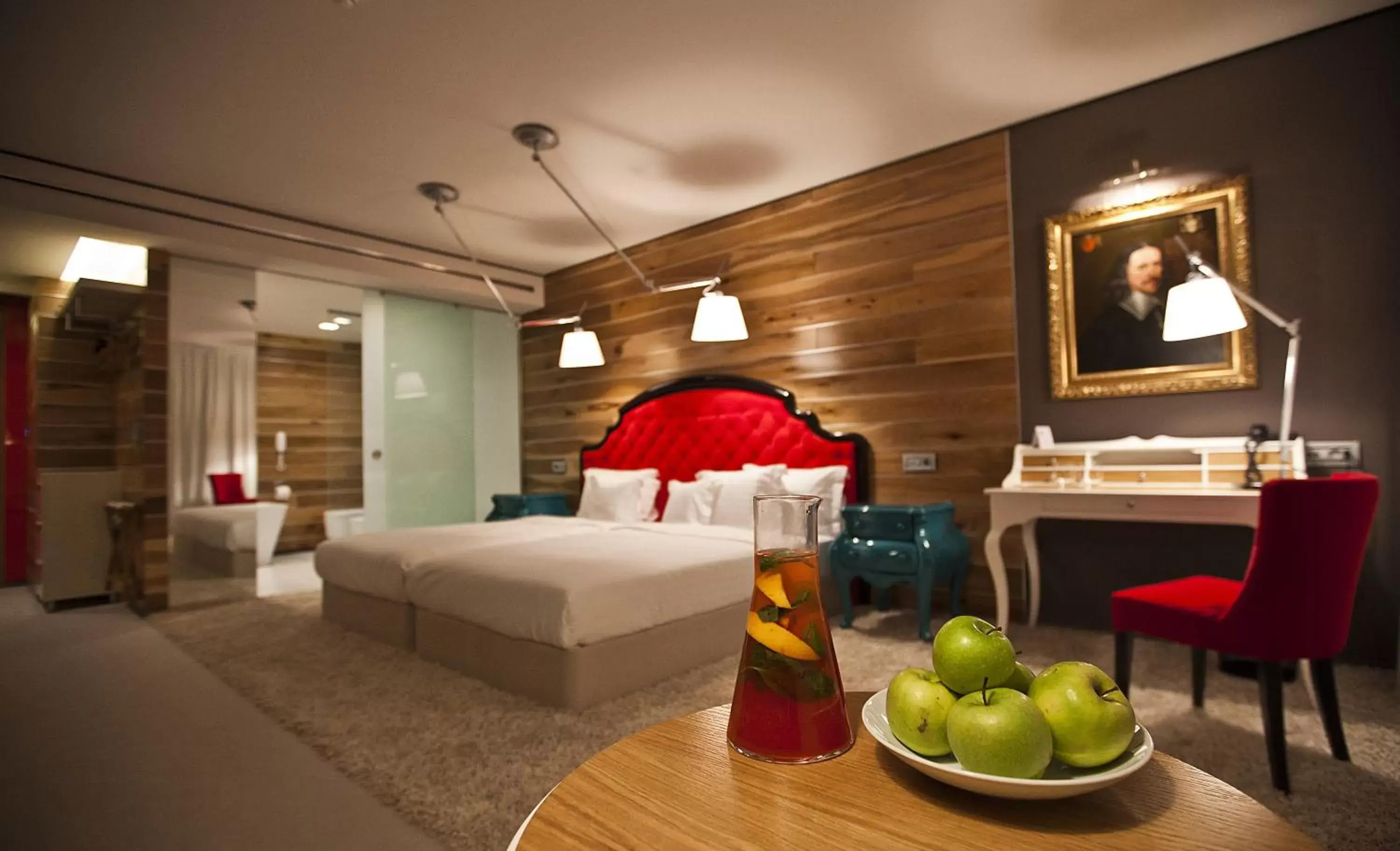 Bed in Graffit Gallery Design Hotel